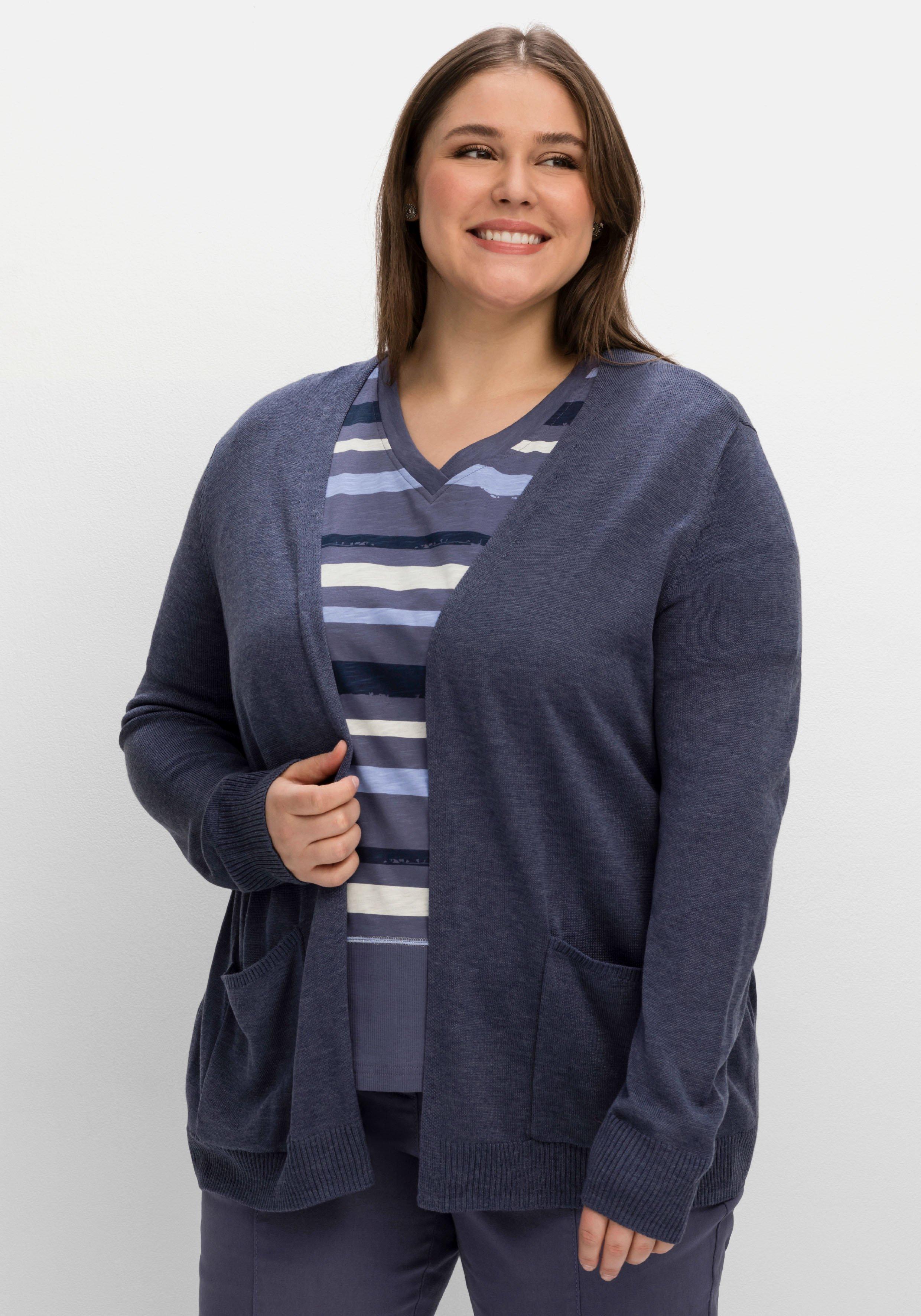 Strickjacke mit aufgesetzten Taschen