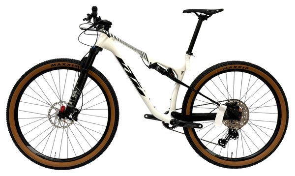 Produit reconditionné . KTM Scarp Elite Carbon 29 pouces XT 2023 . VTT . KTM . très bon état