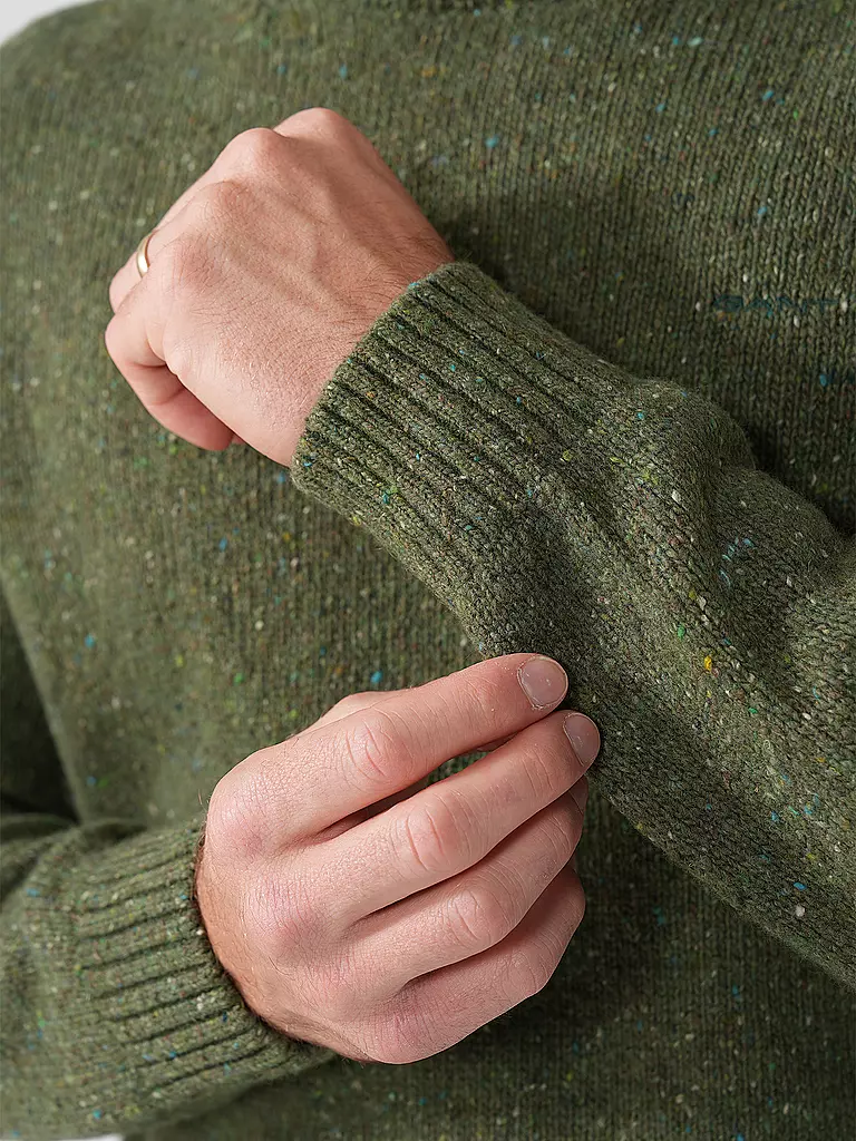 GANT Pullover  olive