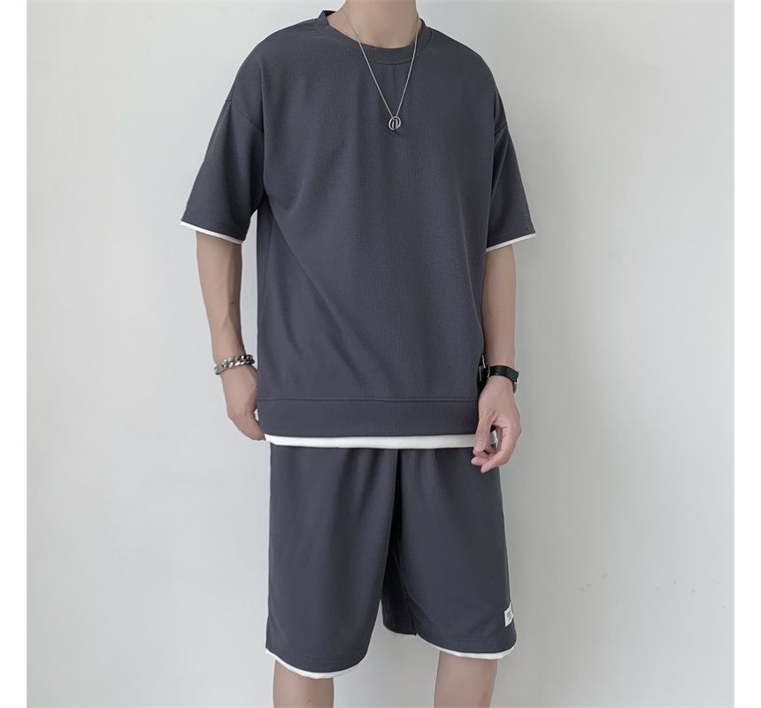 Filmas - Set: Mock Two Piece Oversize Top + High-Waist Shorts