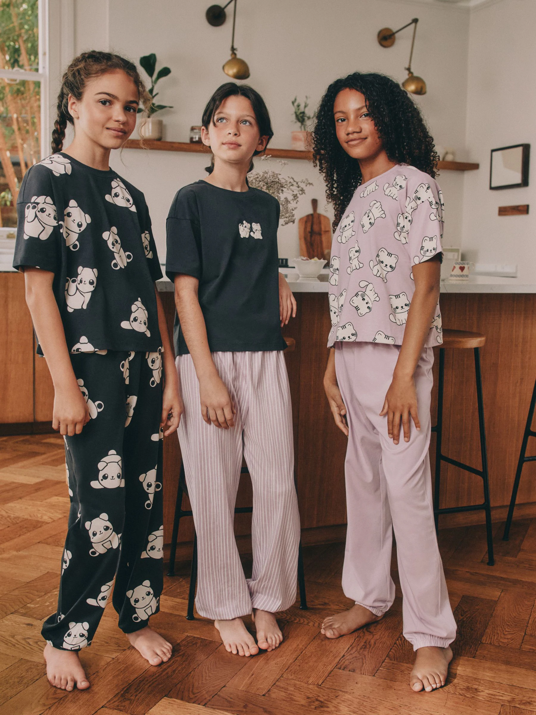 Zwart-wit pandaprint - Verpakking van 3 pyjama's met joggingbroek (3 - 16 jr)