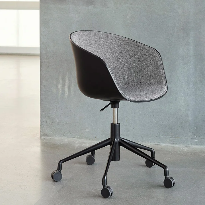 HAY - About A Chair AAC 52 mit Gaslift, Aluminium poliert / white 2.0