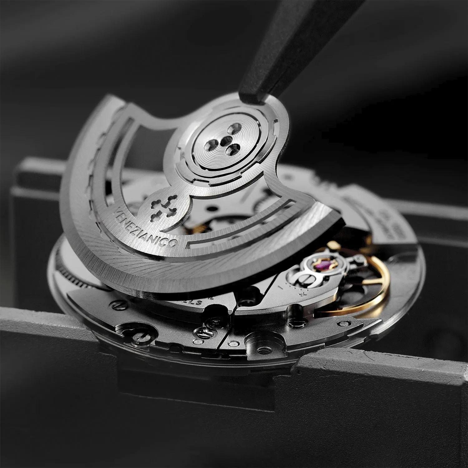 Venezianico Nereide GMT Ceratung 4821501C