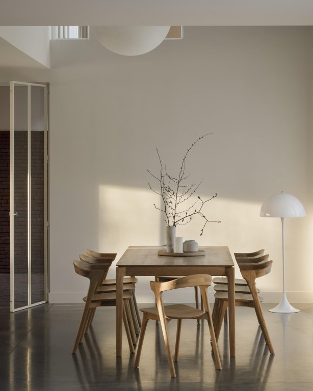 Ethnicraft Bok eettafel uitschuifbaar 200/300x100 eiken