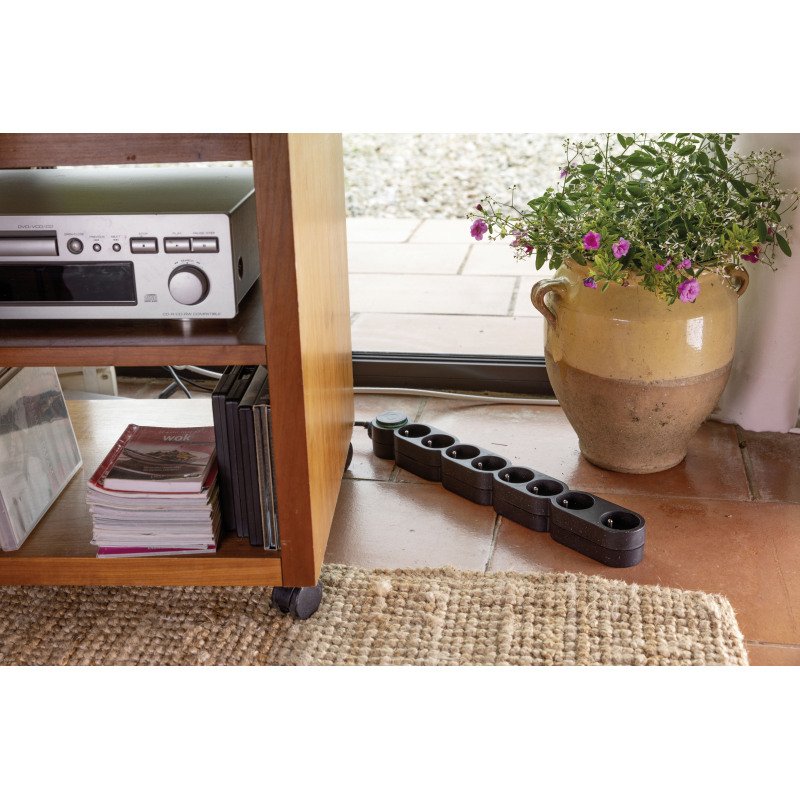 Multiprise 8 prises avec interrupteur - cordon 1,5 m - Zenitech