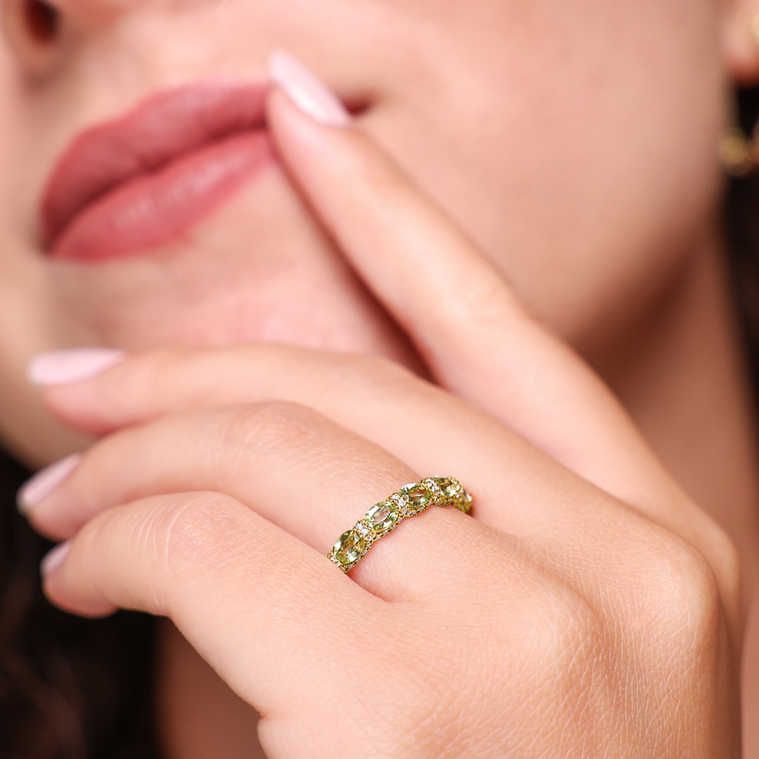 Mémoire-Ring 750/18 K Gelbgold mit Peridoten & Diamanten 0.41 ct H/si