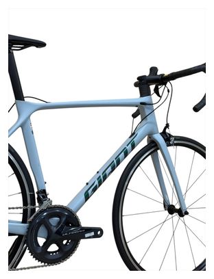 Produit reconditionné . Giant TCR Advanced 1 Shimano Ultegra 2021 . Vélo de Route . Giant . très bon état