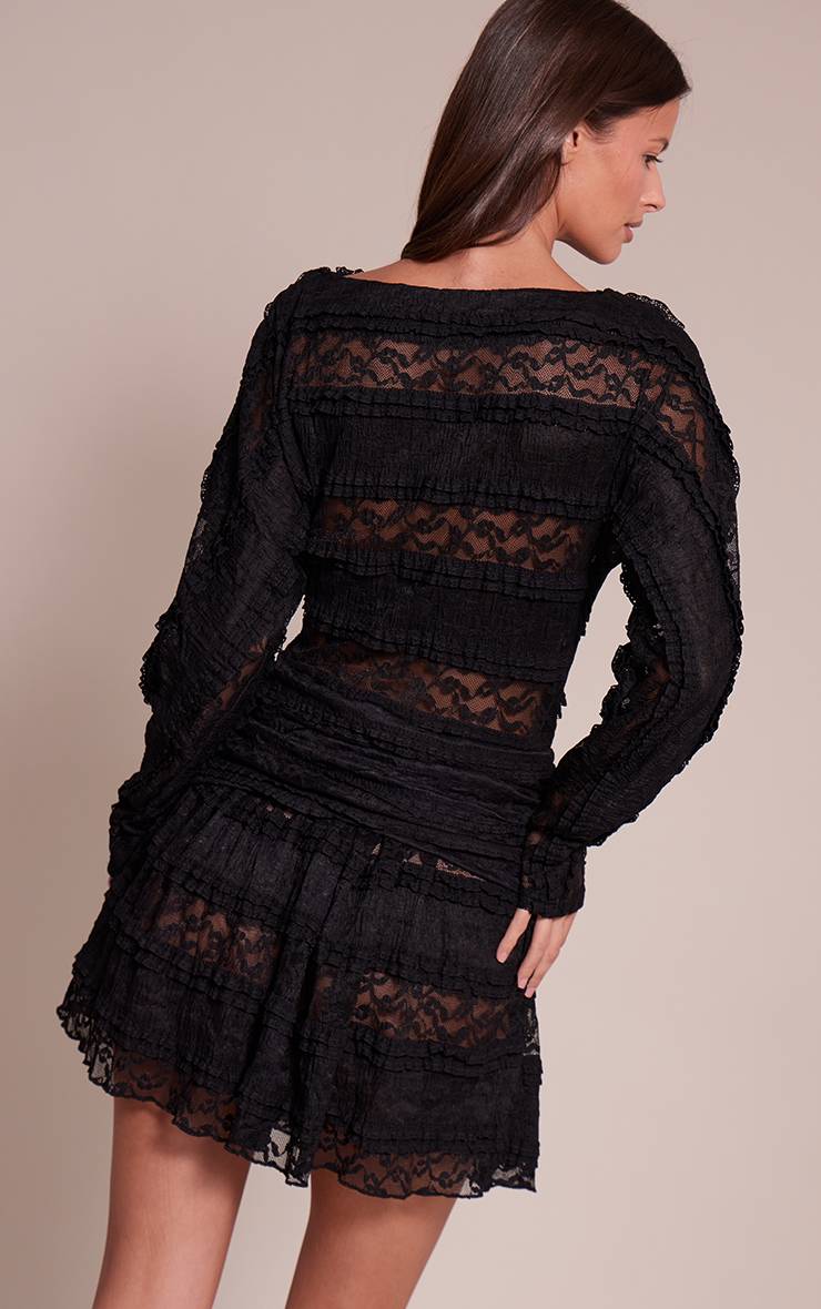 Noir Robe Droite Courte En Dentelle À Encolure Bateau