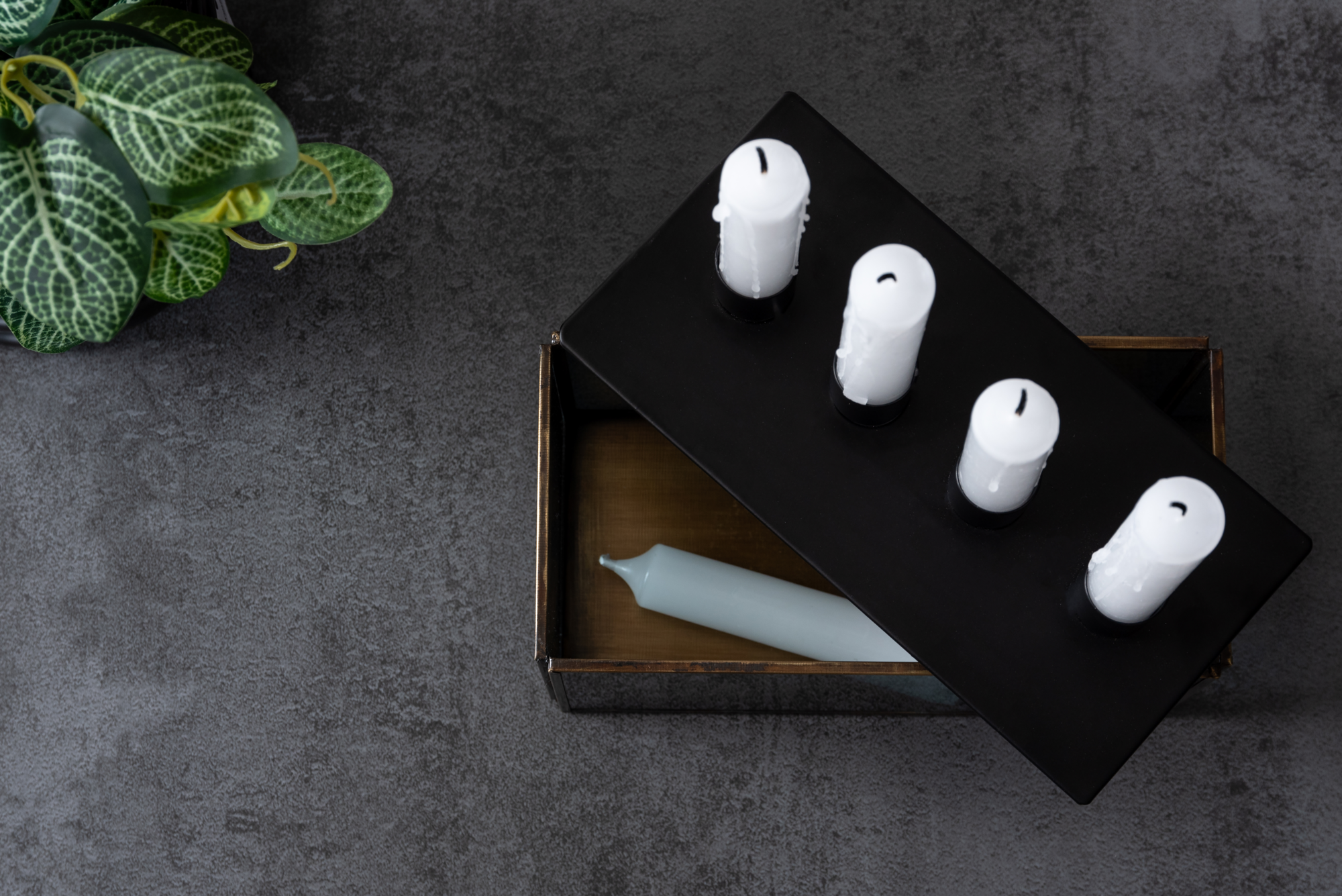 Candle holder Boxed rectangle glass black