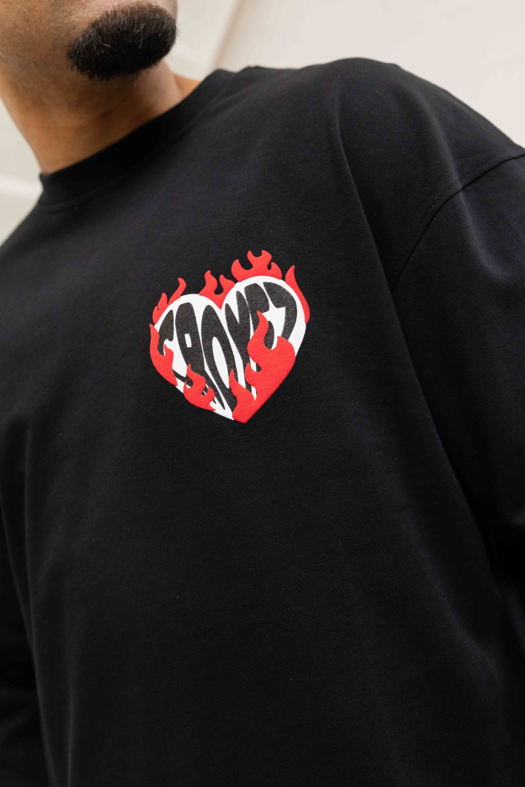Croyez Heart On Fire Longsleeve T-Shirt Heren Zwart