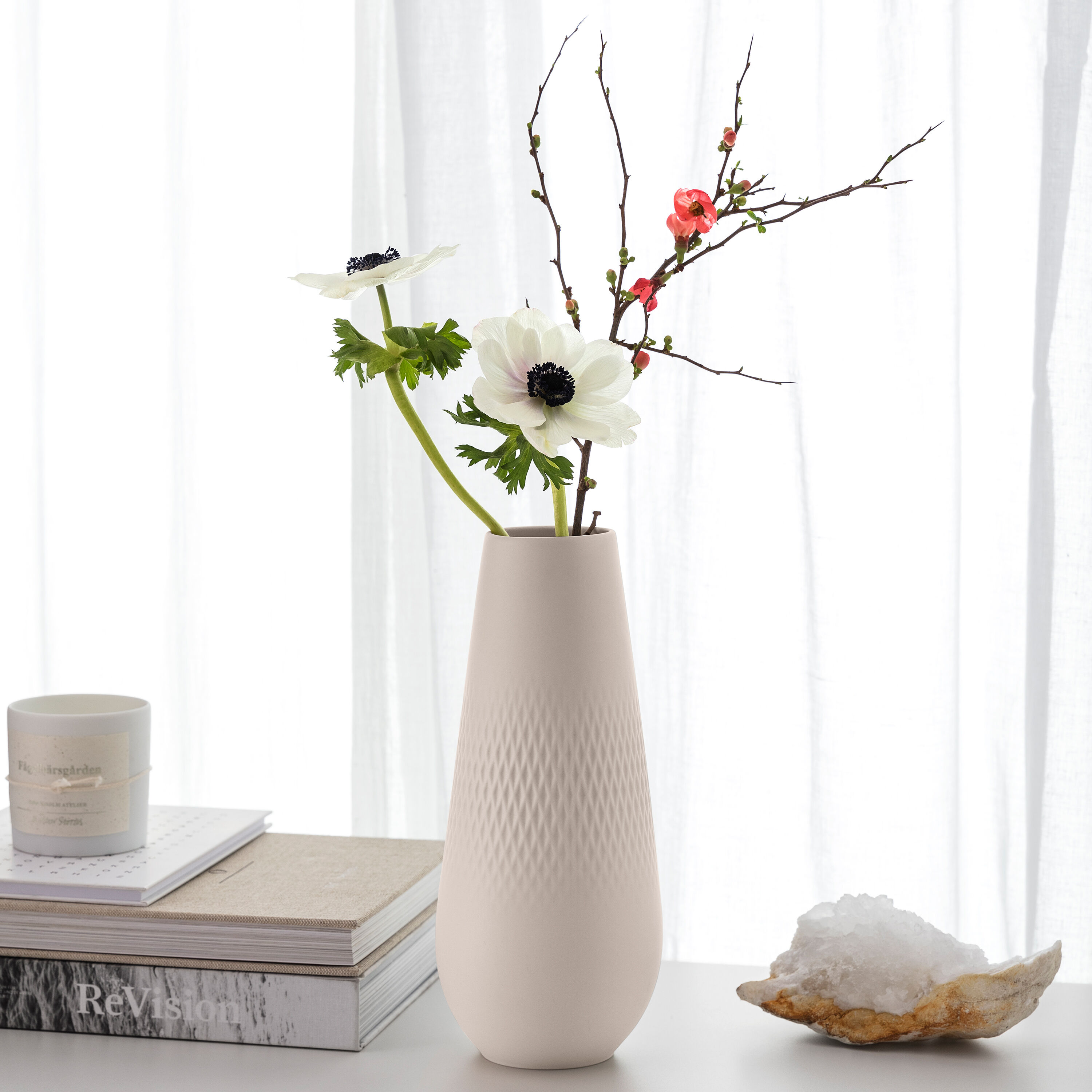 Manufacture Vase Beige, 4.6'' x 10.5'', Premium Porcelain