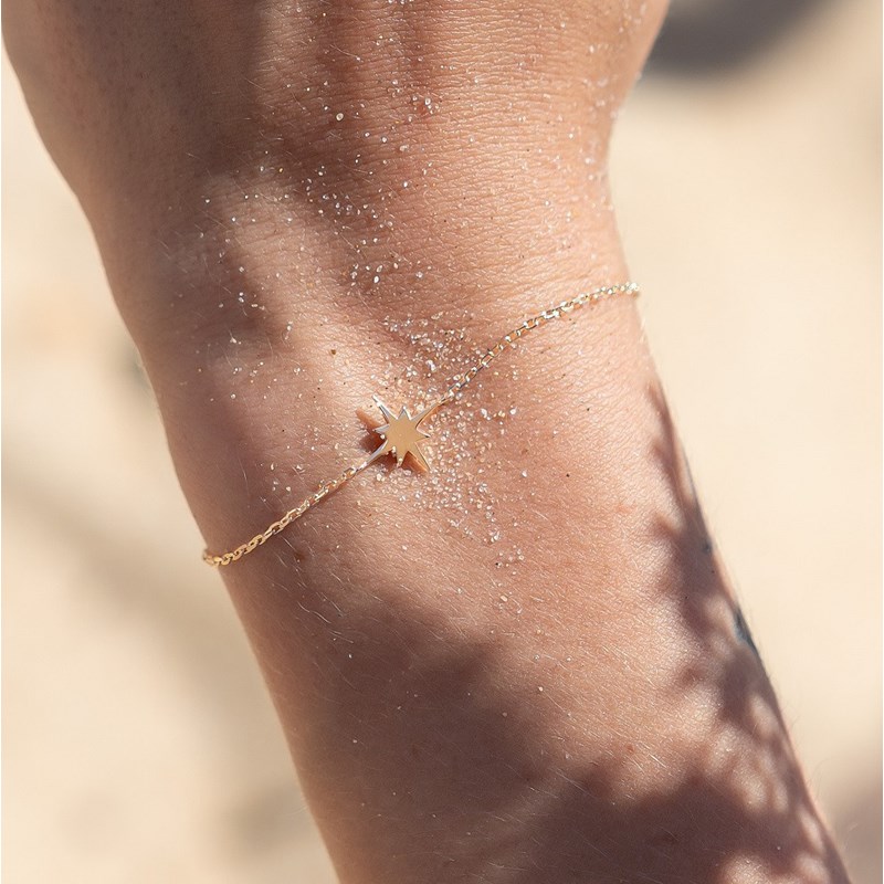 Bracelet Fin Plaqué Or Tendance Petite Etoile