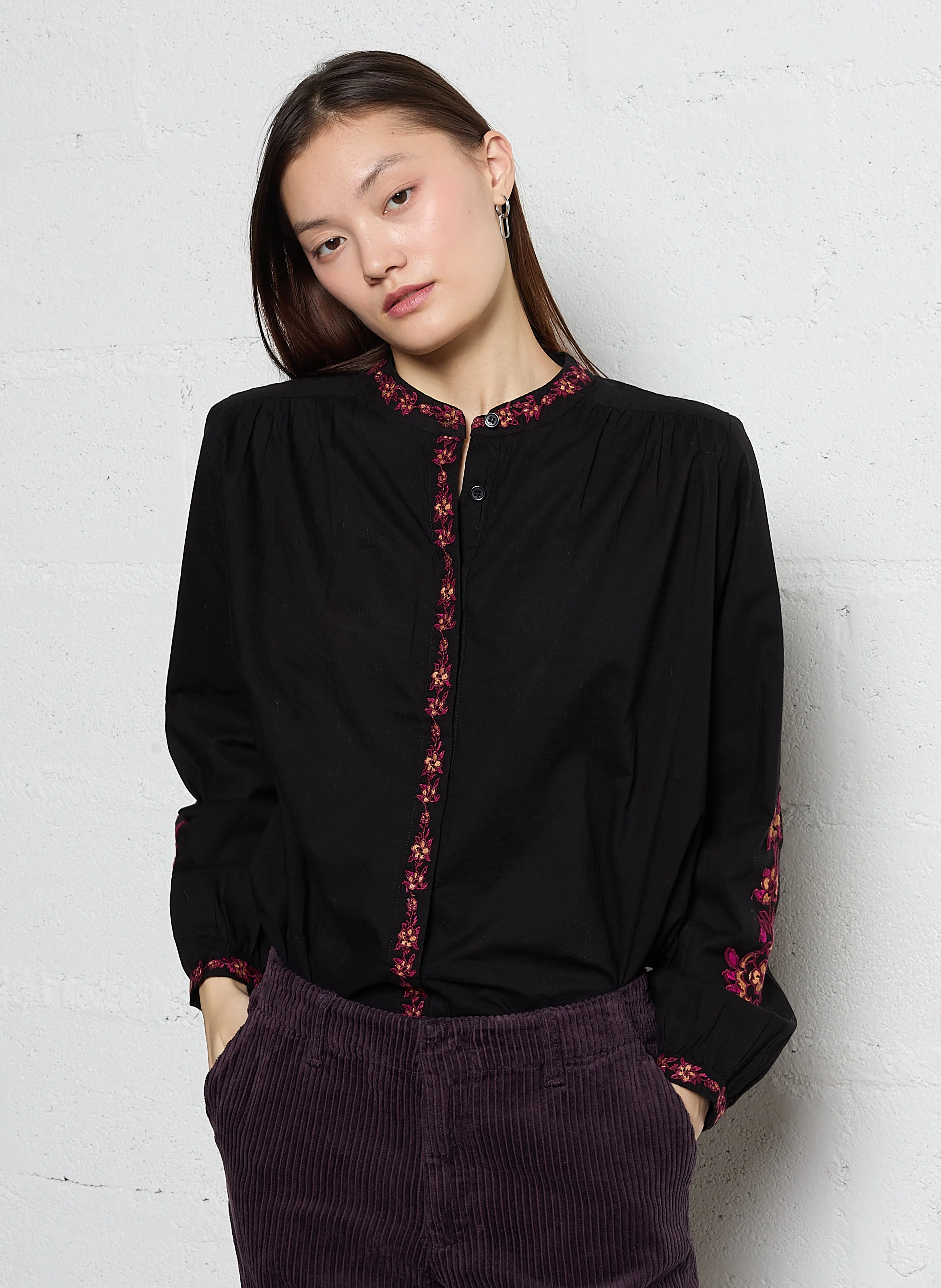 BERLIA - Top droit froncé et boutonné en coton | Noir