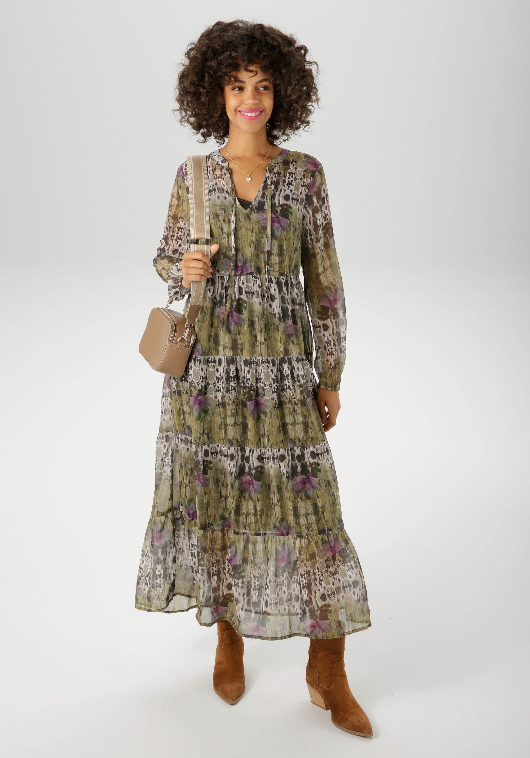 Aniston CASUAL Maxikleid mit Unterkleid,  mit Batik-Blüten im grafischen Druck - NEUE KOLLEKTION