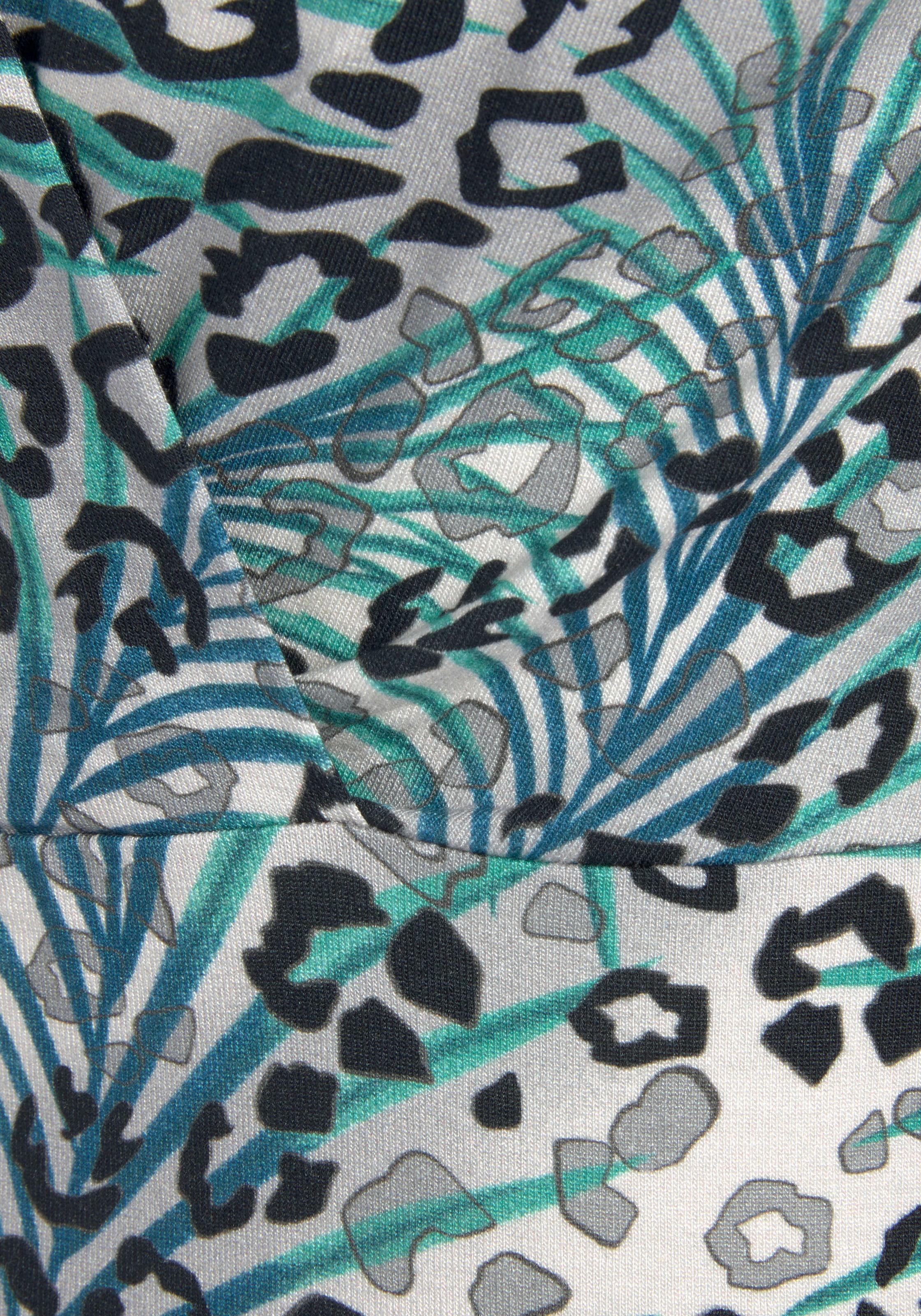 LASCANA Shirttop , mit Raffungen an der Schulter, Blusentop mit Animalprint