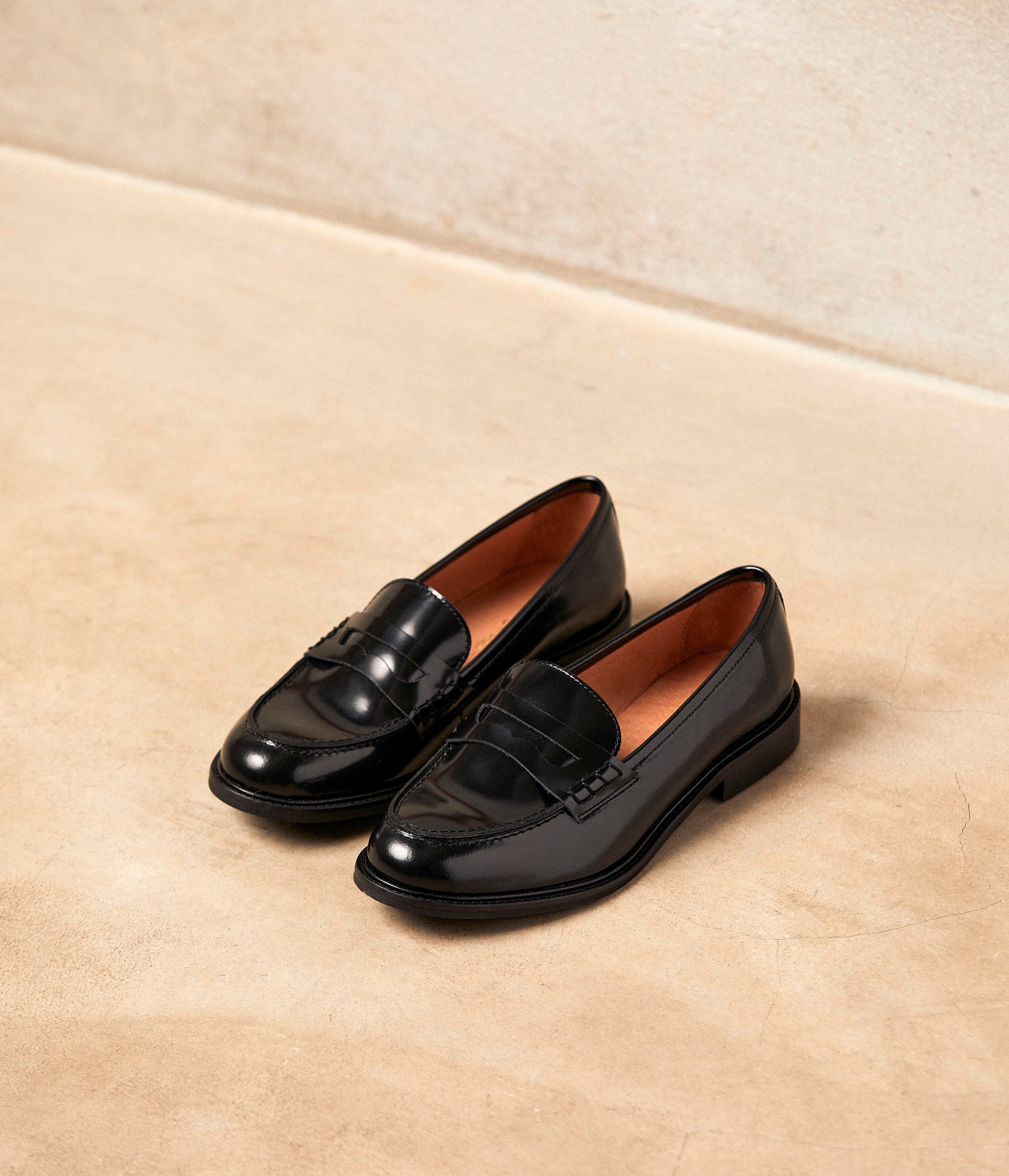 Mocassins cuir noir Angella