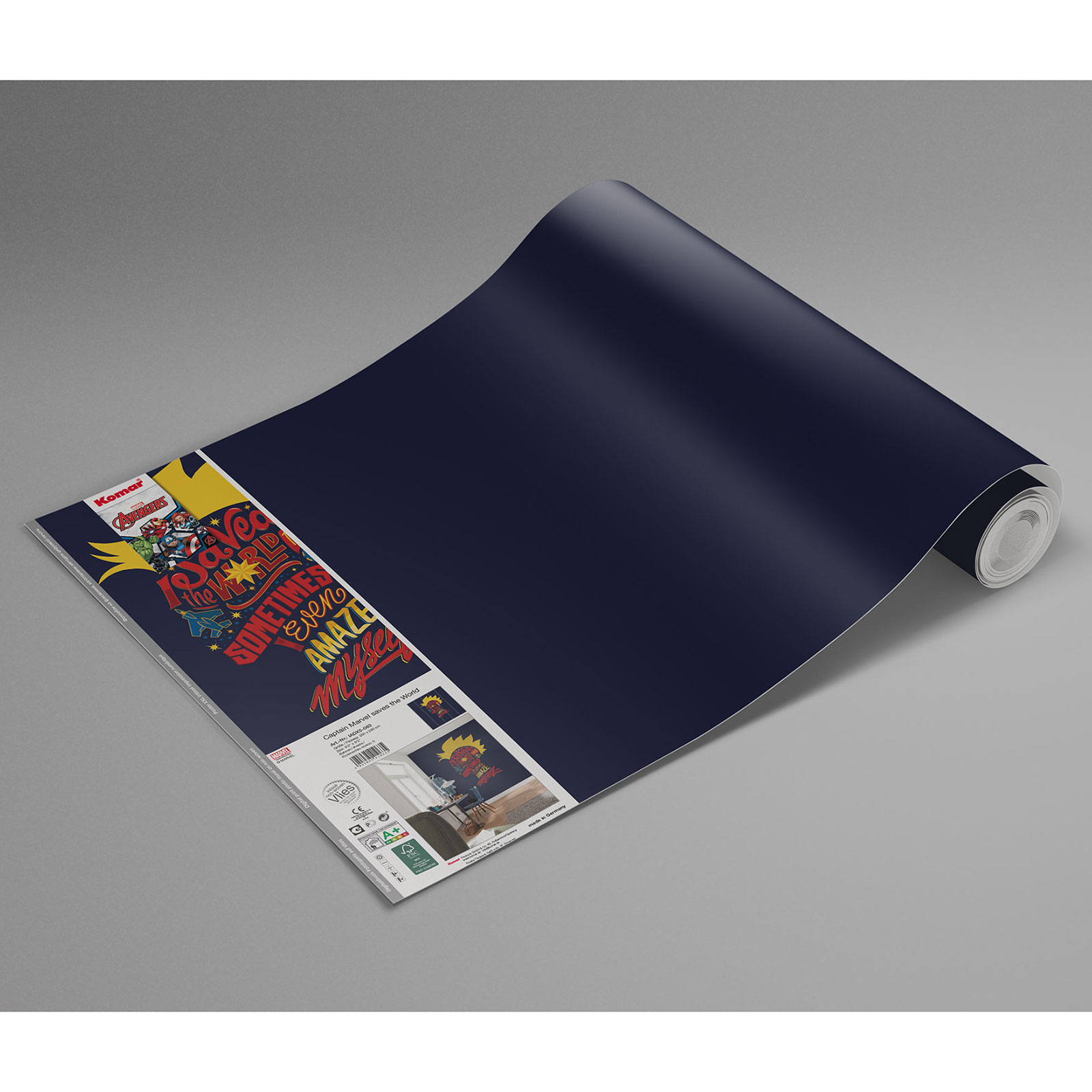 Vlies-Fototapete CAPTAIN MARVEL SAVES THE WORLD - 250x280 cm