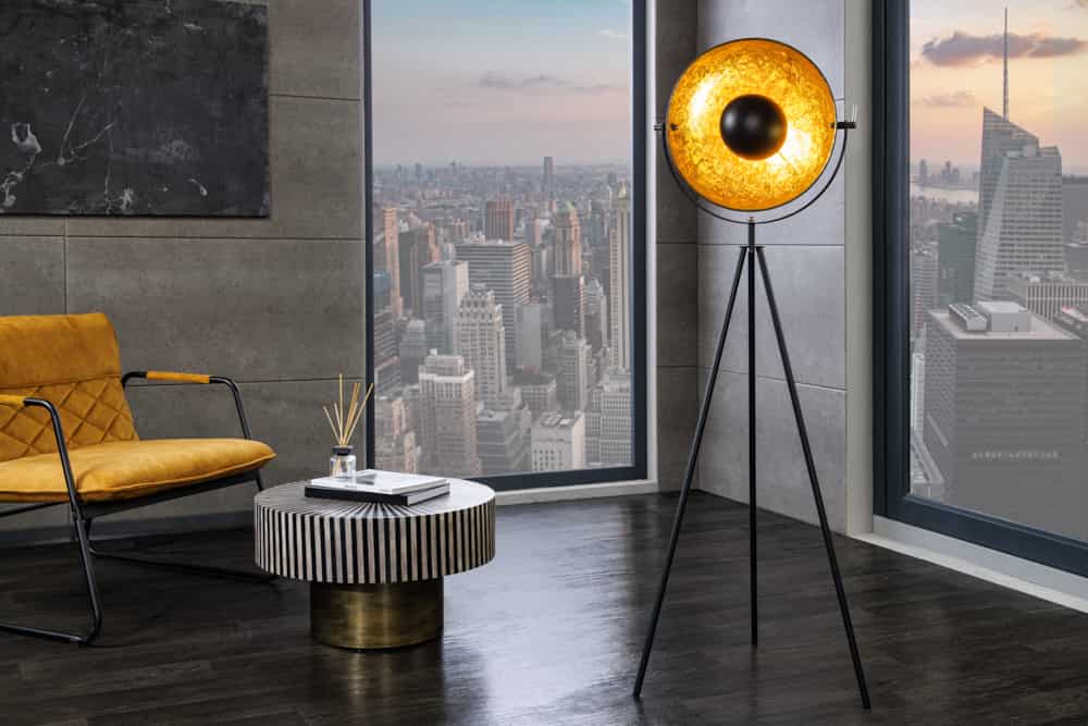 Industrial Stehlampe STUDIO 150cm schwarz Blattgold-Optik neigbarer Schirm