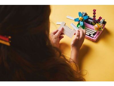LEGO Typemachine met bloemen (31169)