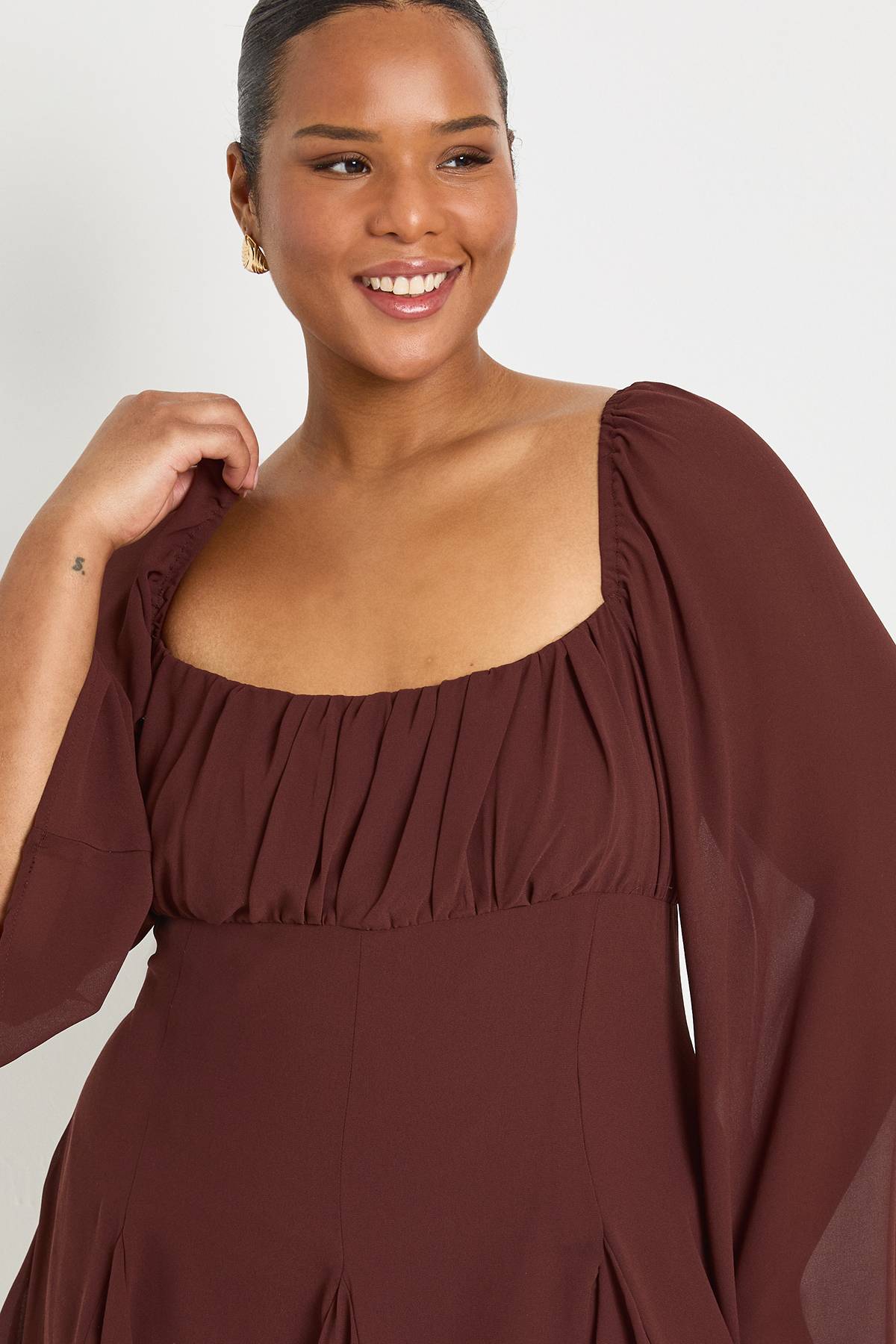 boohoo Plus Chiffon Godet Skater