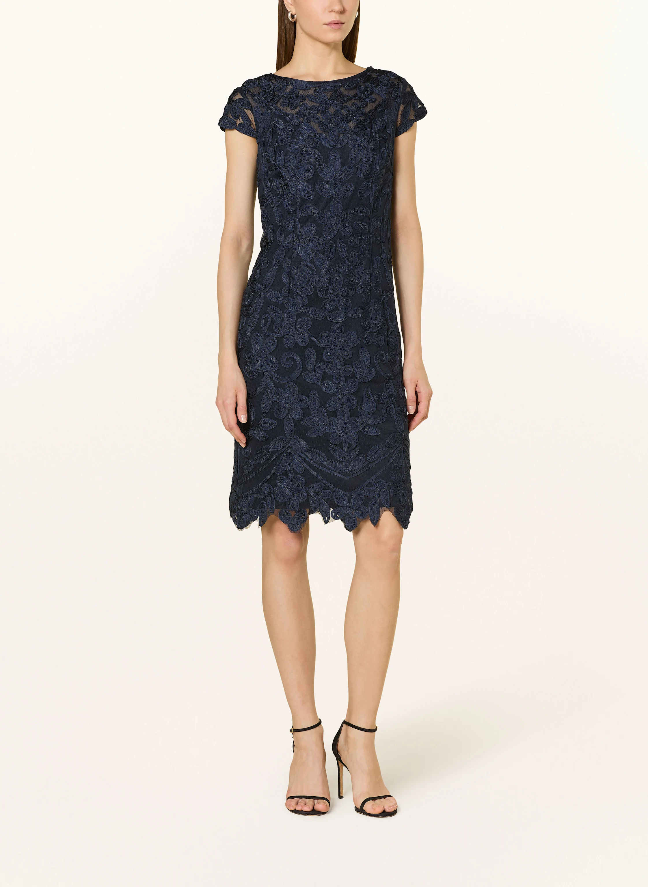 APART Cocktailkleid mit Spitze