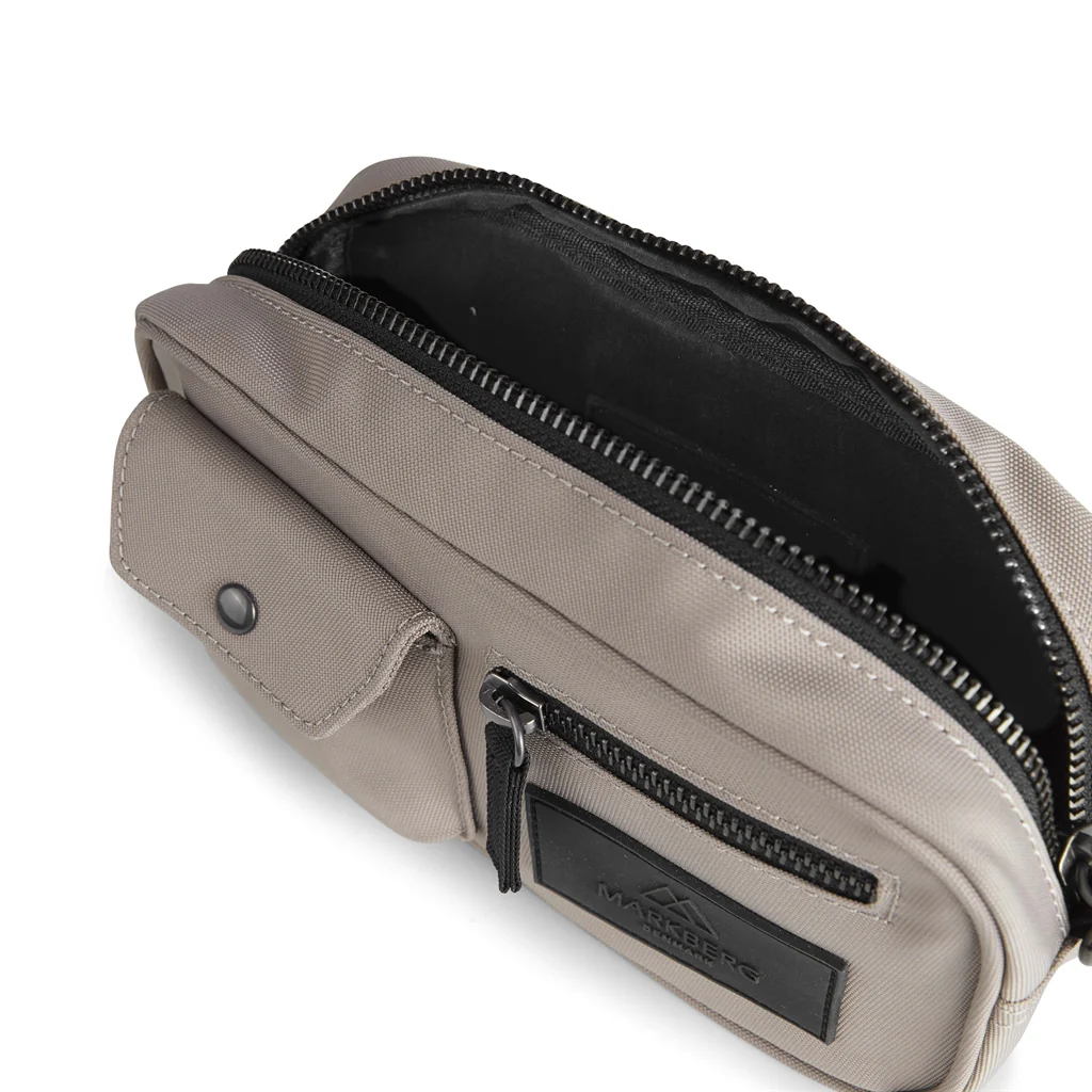 Markberg  DarlaMBG Recycled crossbodytaske, small - Grey Taupe/sort