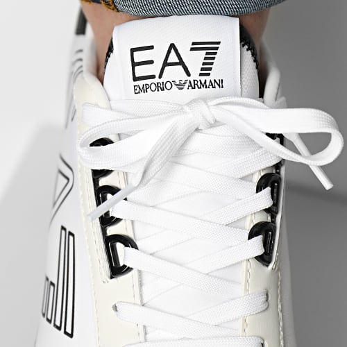 Baskets X8X101-XK257 White Black