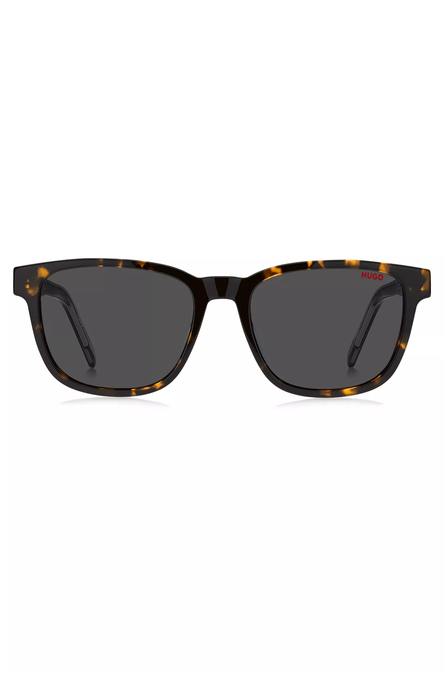 Óculos de sol HUGO em acetato vermelho-chifre com hastes personalizadas.