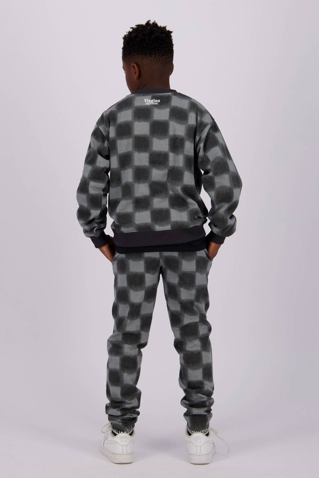 Vingino sweater Nackerd met all over print zwart/grijs