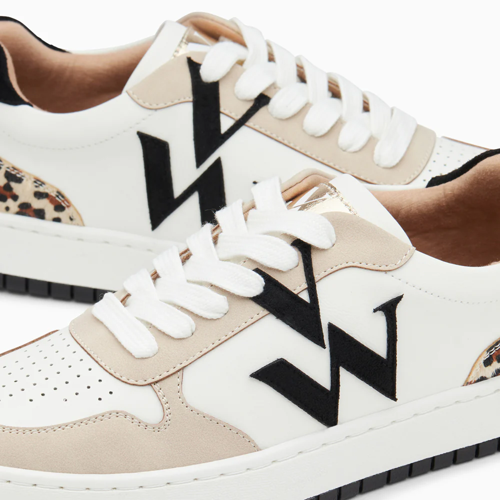 Sneakers-Baskets monogramme Esmée blanc et noir