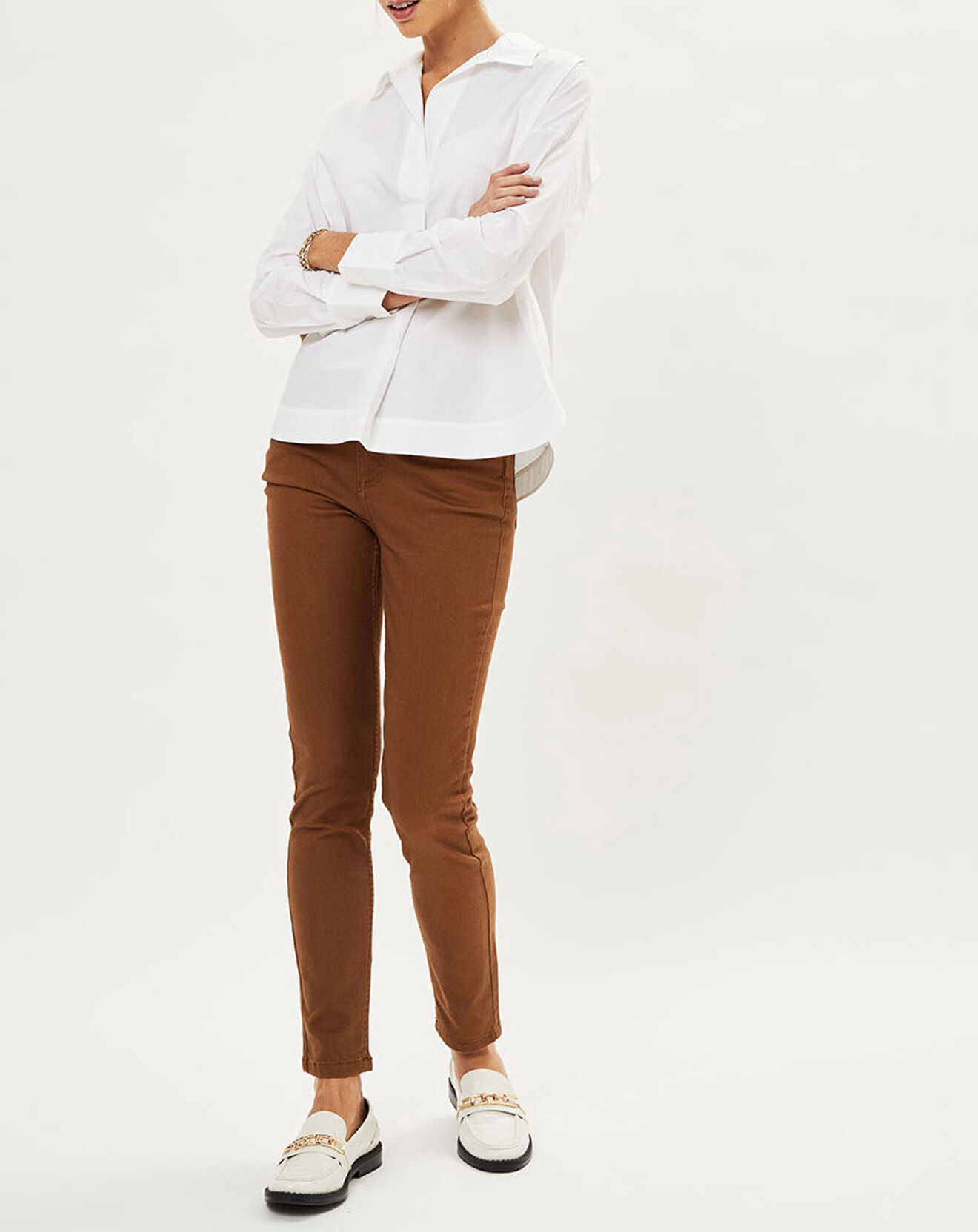 Galeries Lafayette Jean ajusté Gerly en Toile de coton noisette
