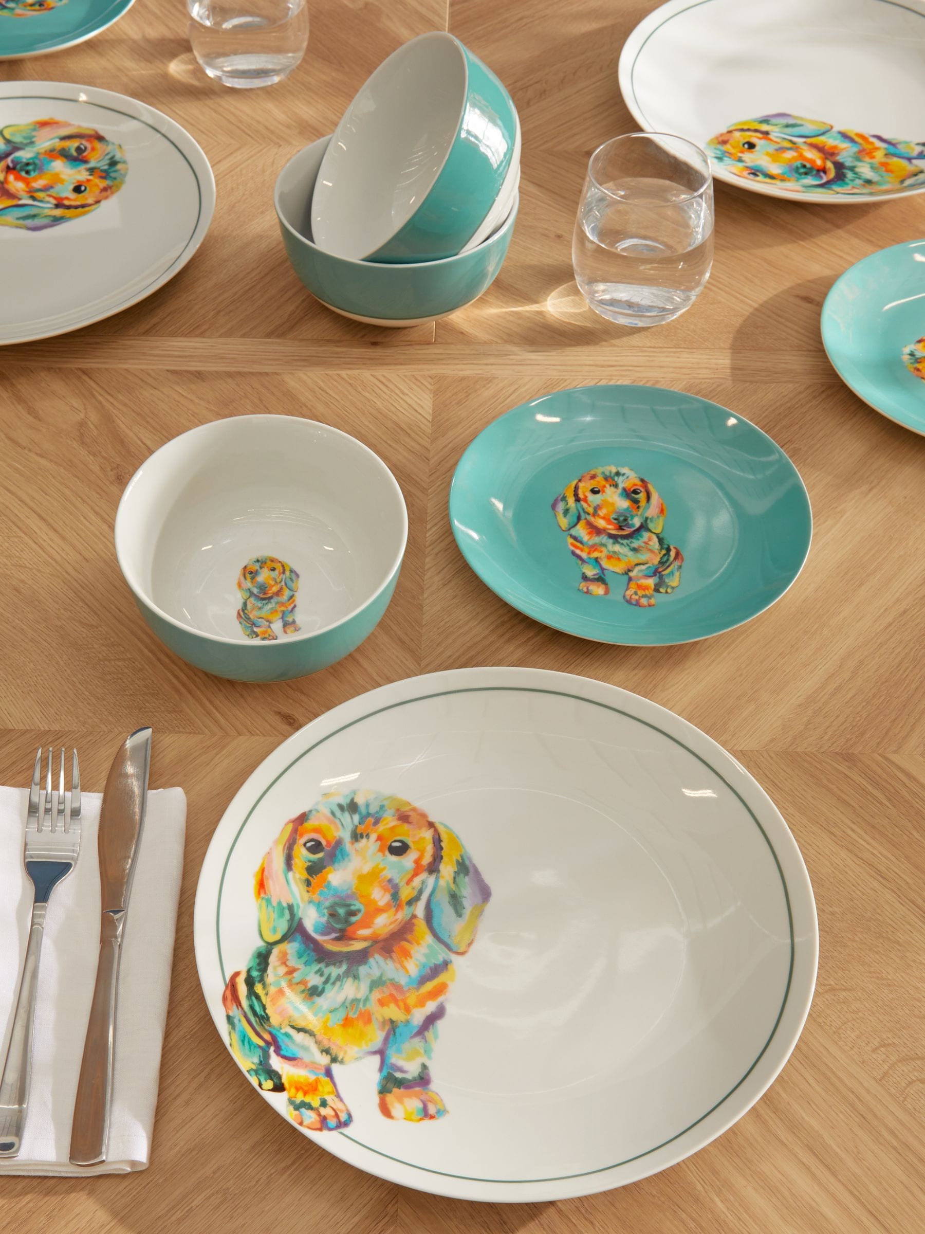 12 -delige dinerset met teckelmotief