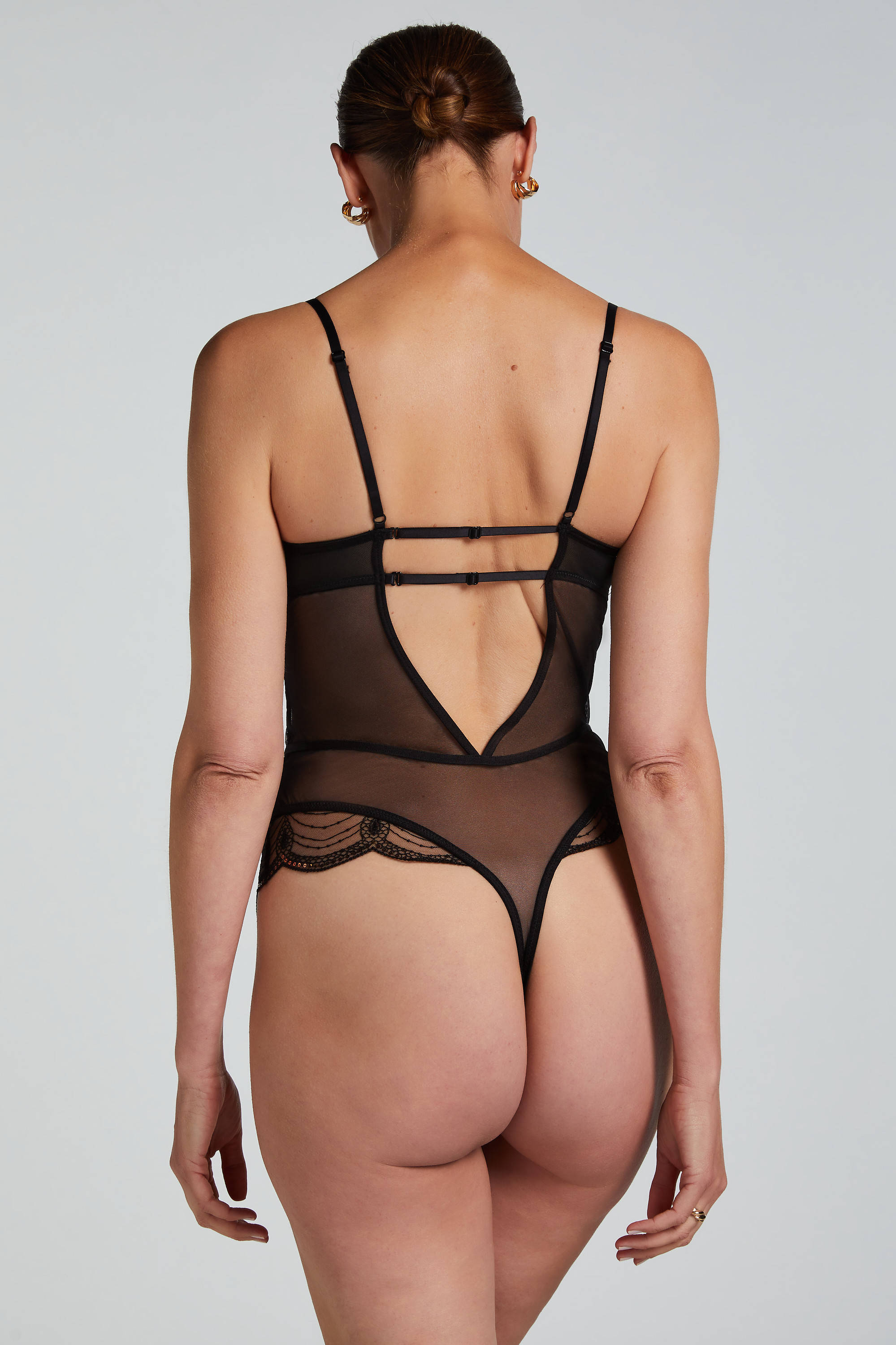Hunkemöller stringbody Ruby met beugel en pailletten zwart