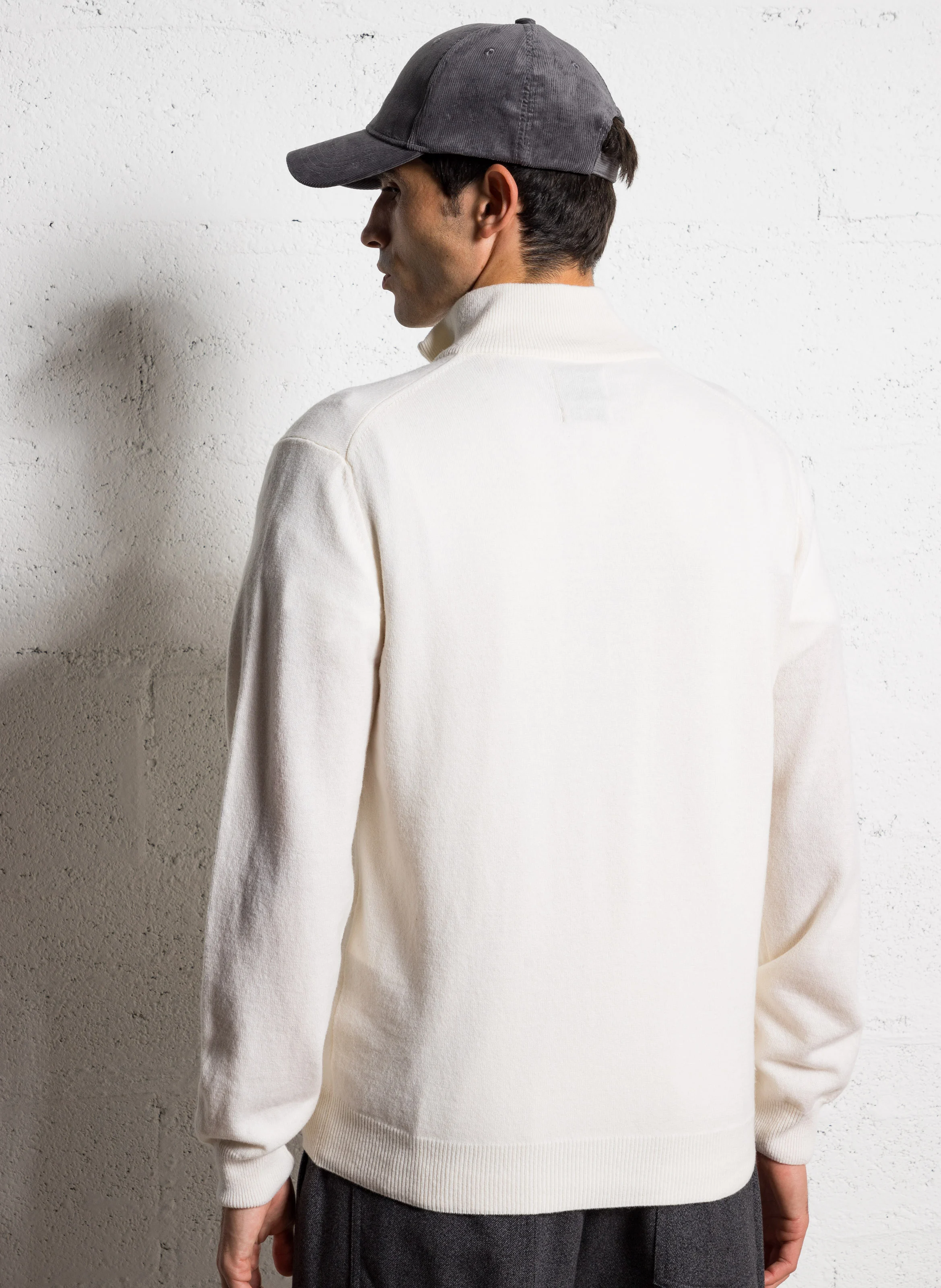Pull col montant zippé en laine | Blanc