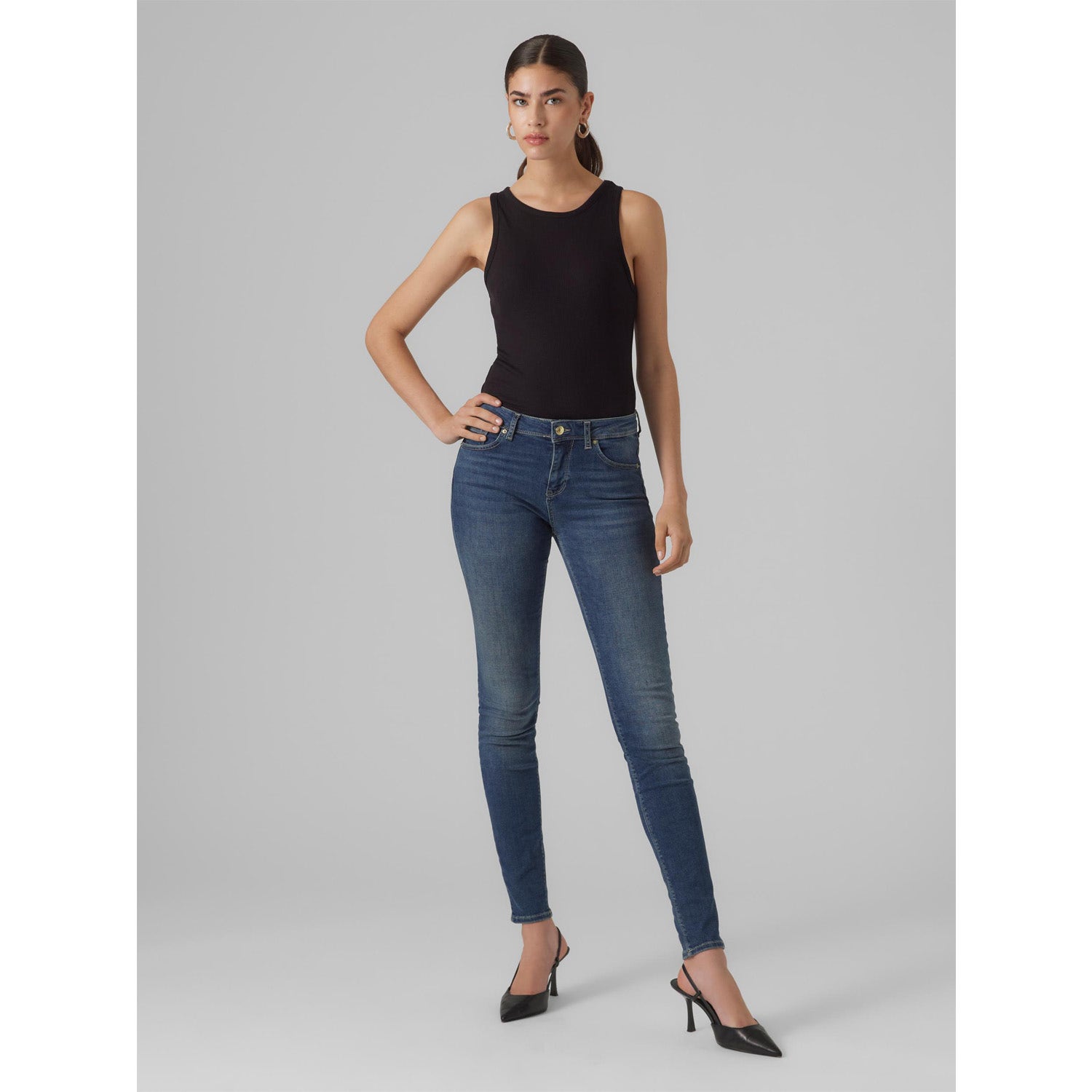 Vero Moda  Lux Mid Rise Slim Jeans