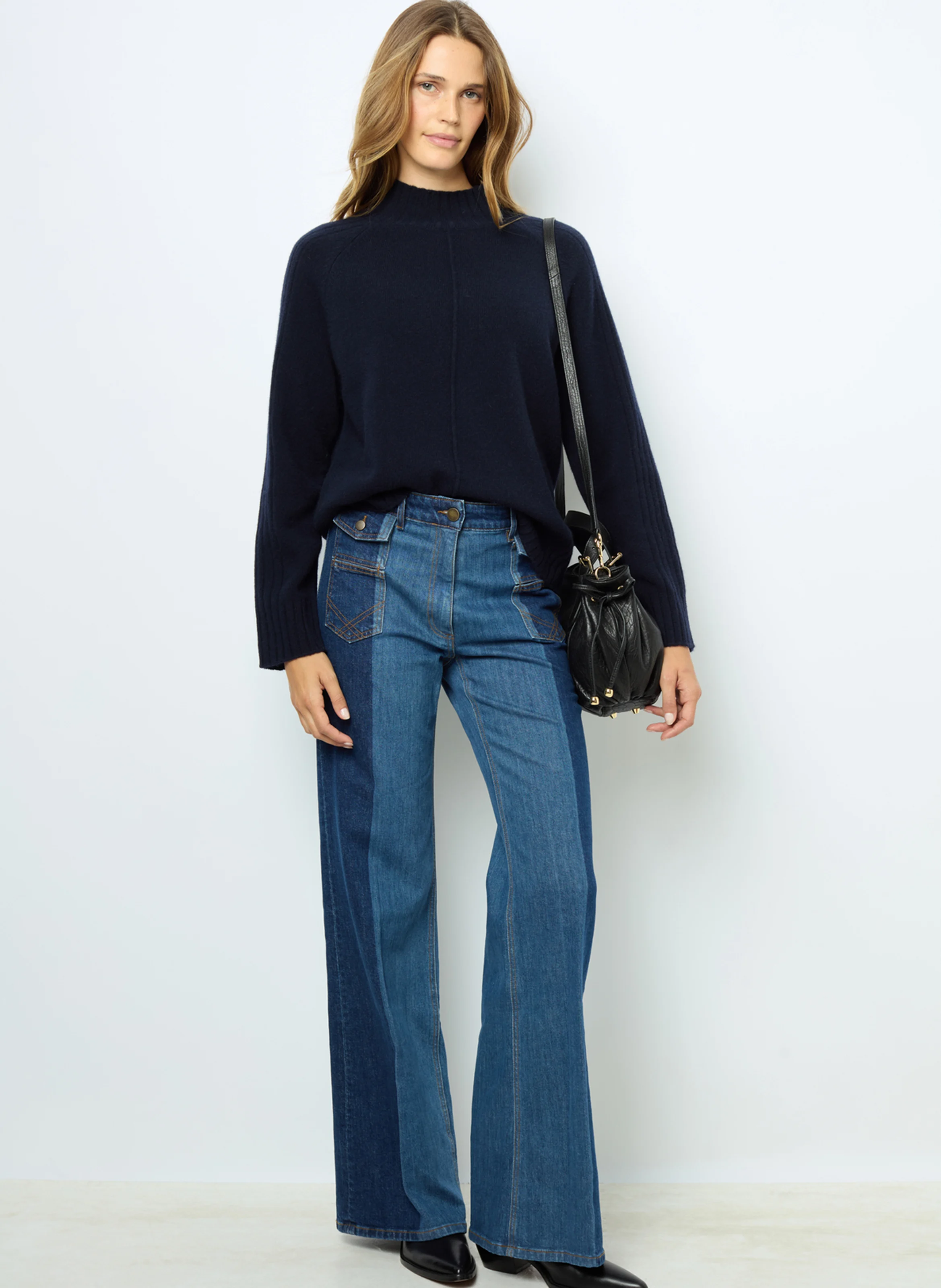 JAINA - Pull col montant en laine et en cachemire mélangés | Bleu