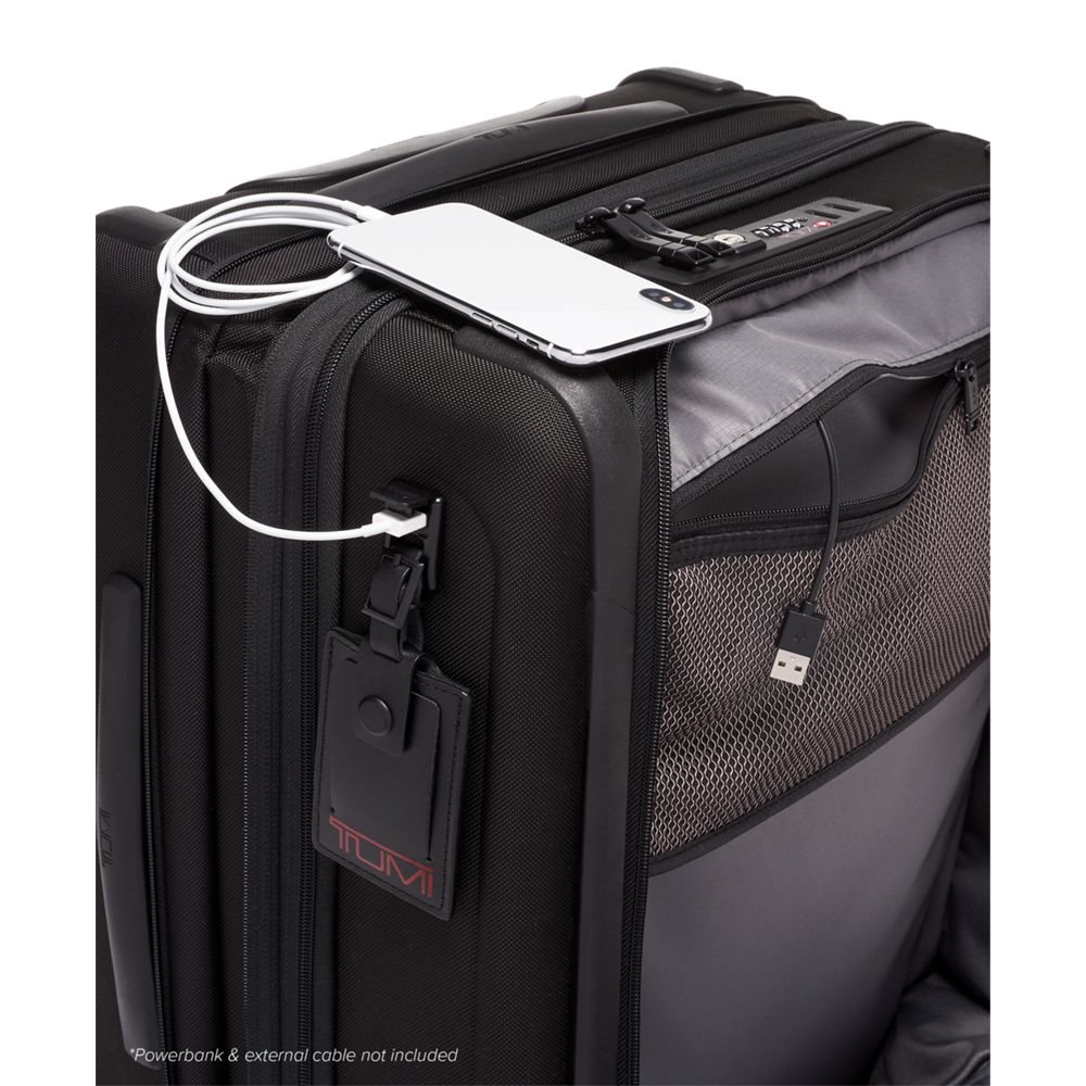 Tumi Alpha Continental Dual Access 4 Wheeled Carry-On black