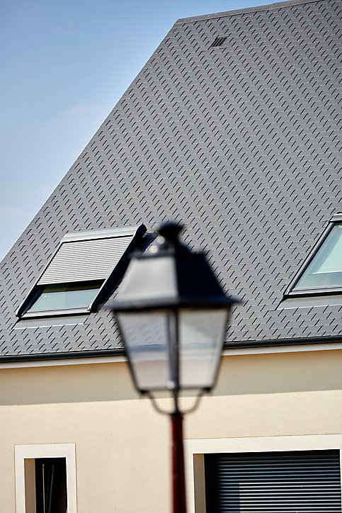 Raccord fenêtre de toit simple sur ardoises Velux EDN SK06 gris