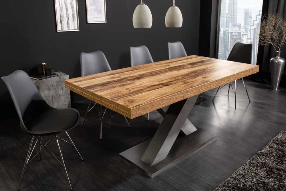 Ausziehbarer Esstisch MONTREAL 180-280cm natur Plankeneiche Holz-Design Schwarzstahl