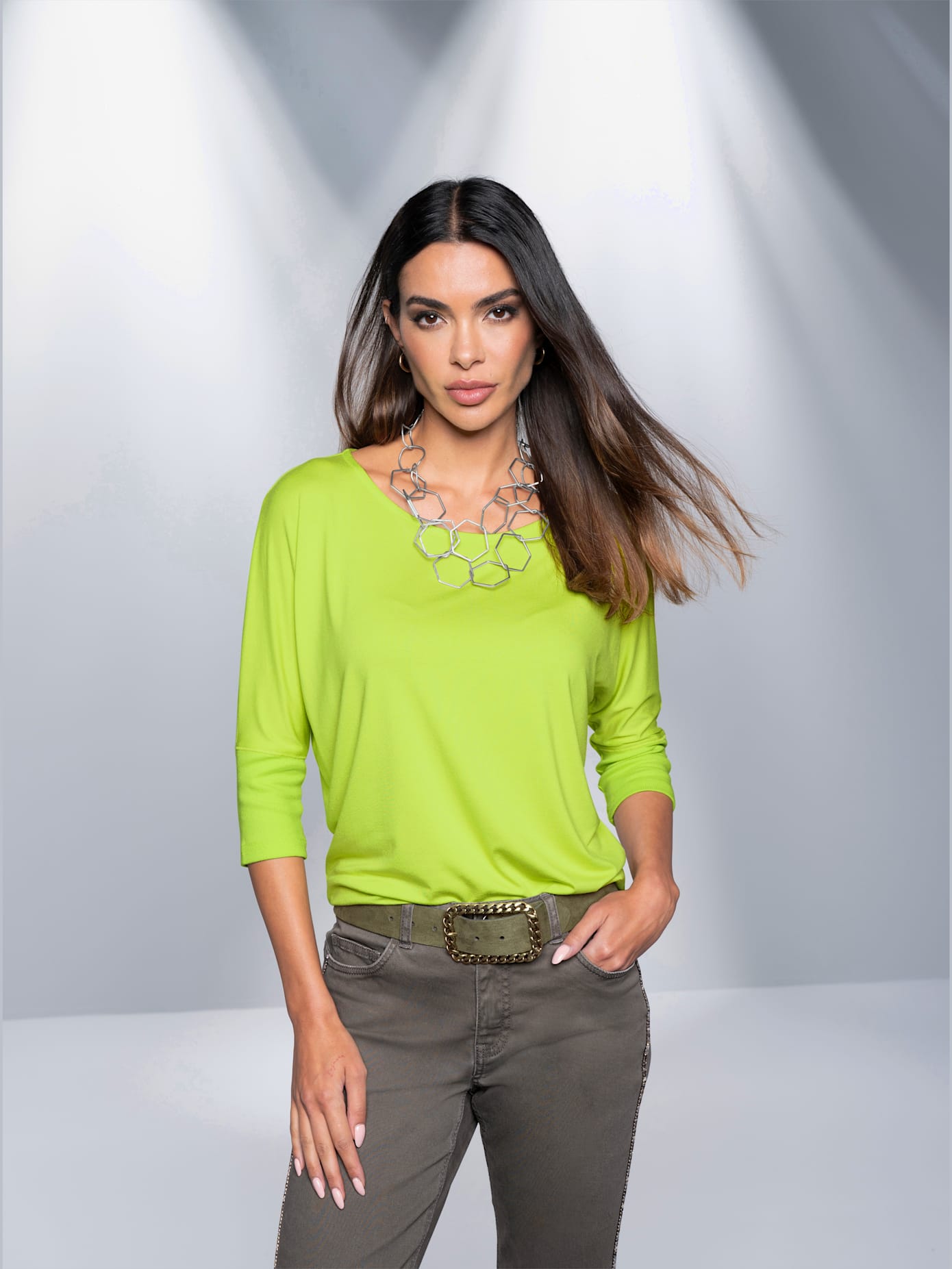 Collier coupe tendance