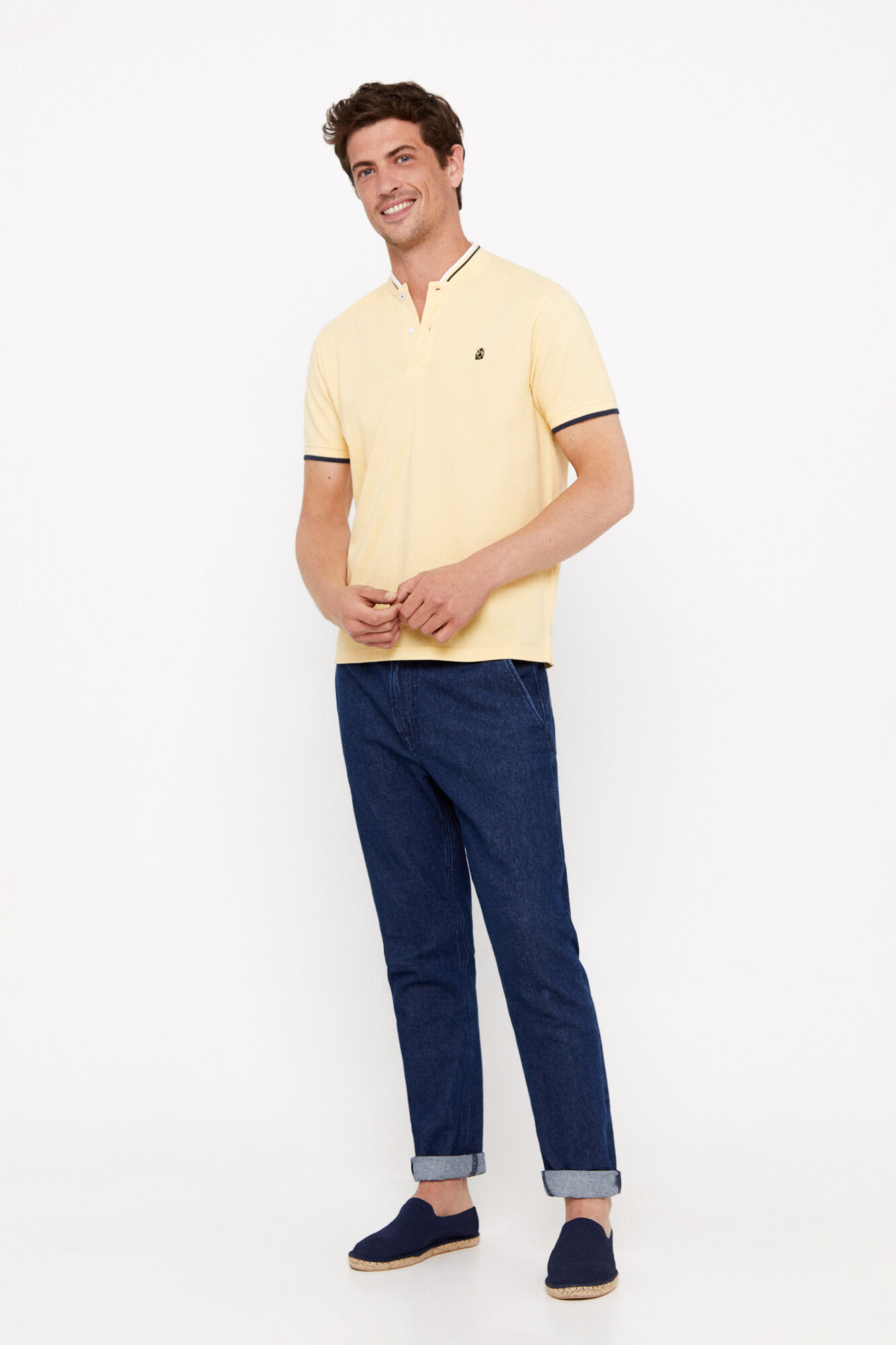 Camisa polo com gola bomber - Amarela