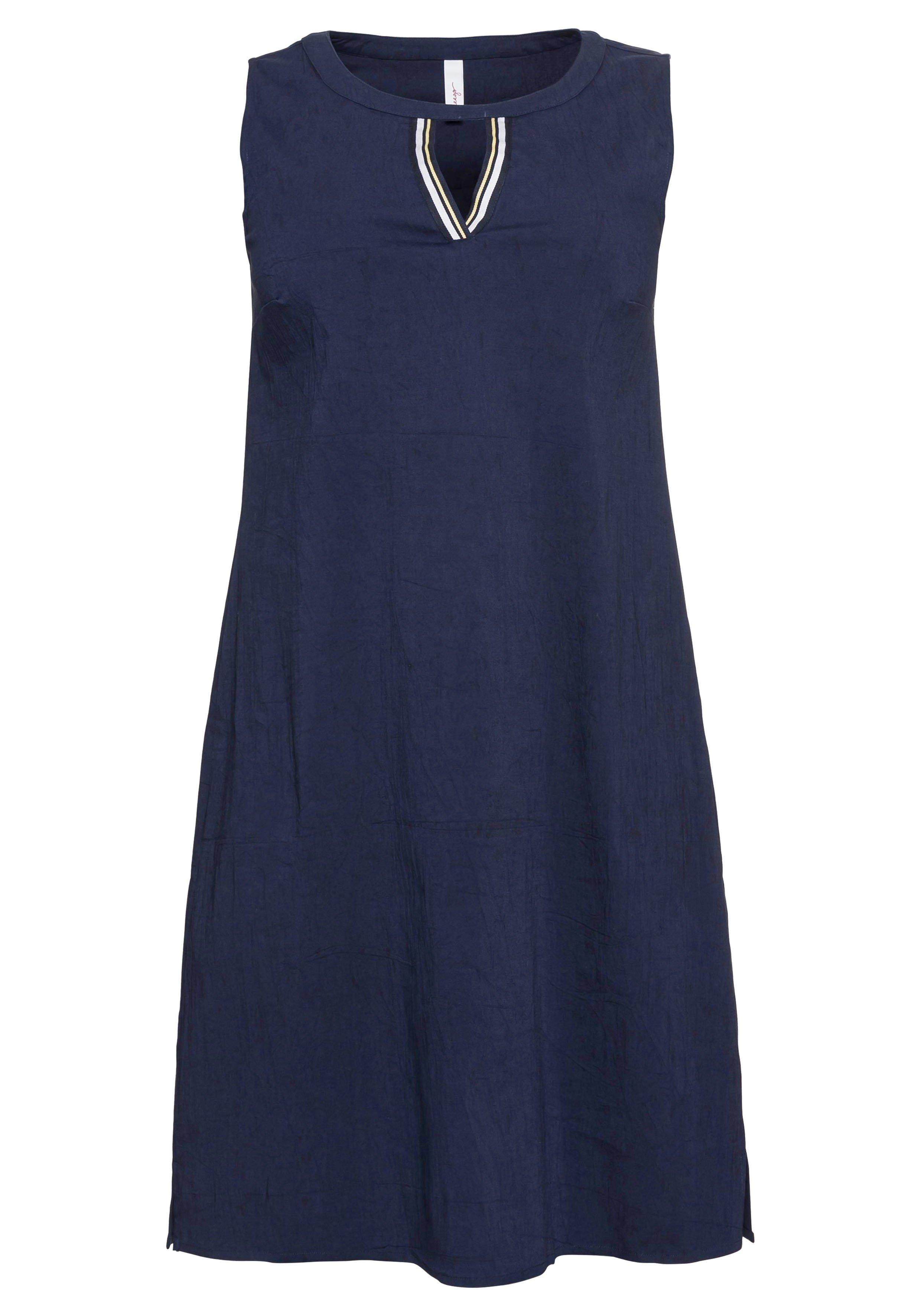 Kleid mit geschlitztem Rundhalsausschnitt