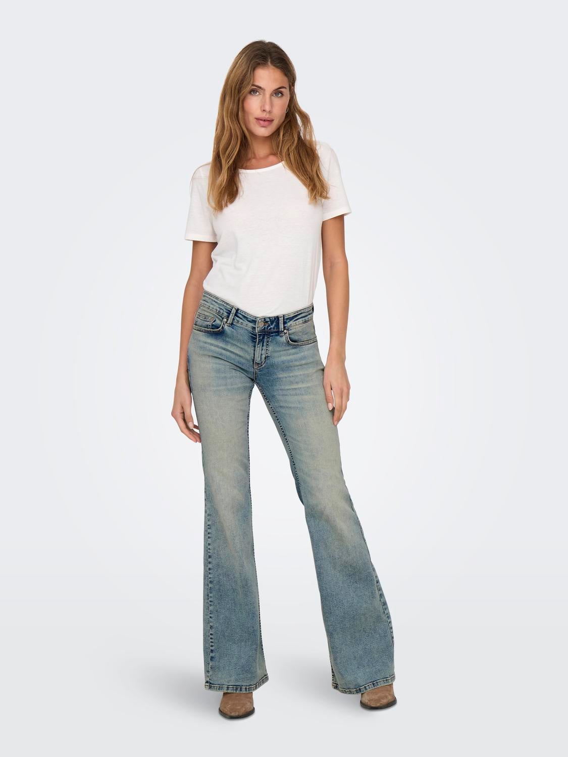 ONLTIGER Niedrige Taille Ausgestellt Jeans Medium Blue Denim