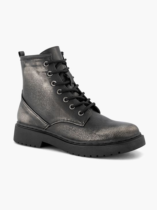 Claudia Ghizzani Veterboot