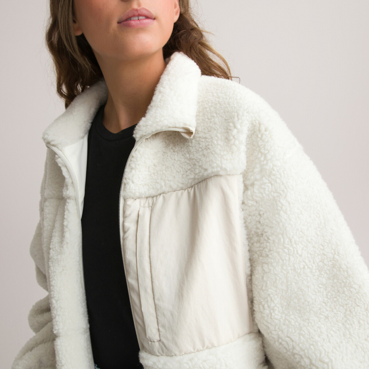 COLEÇÕES LA REDOUTE<br>Jaqueta com zíper e gola alta, em sherpa