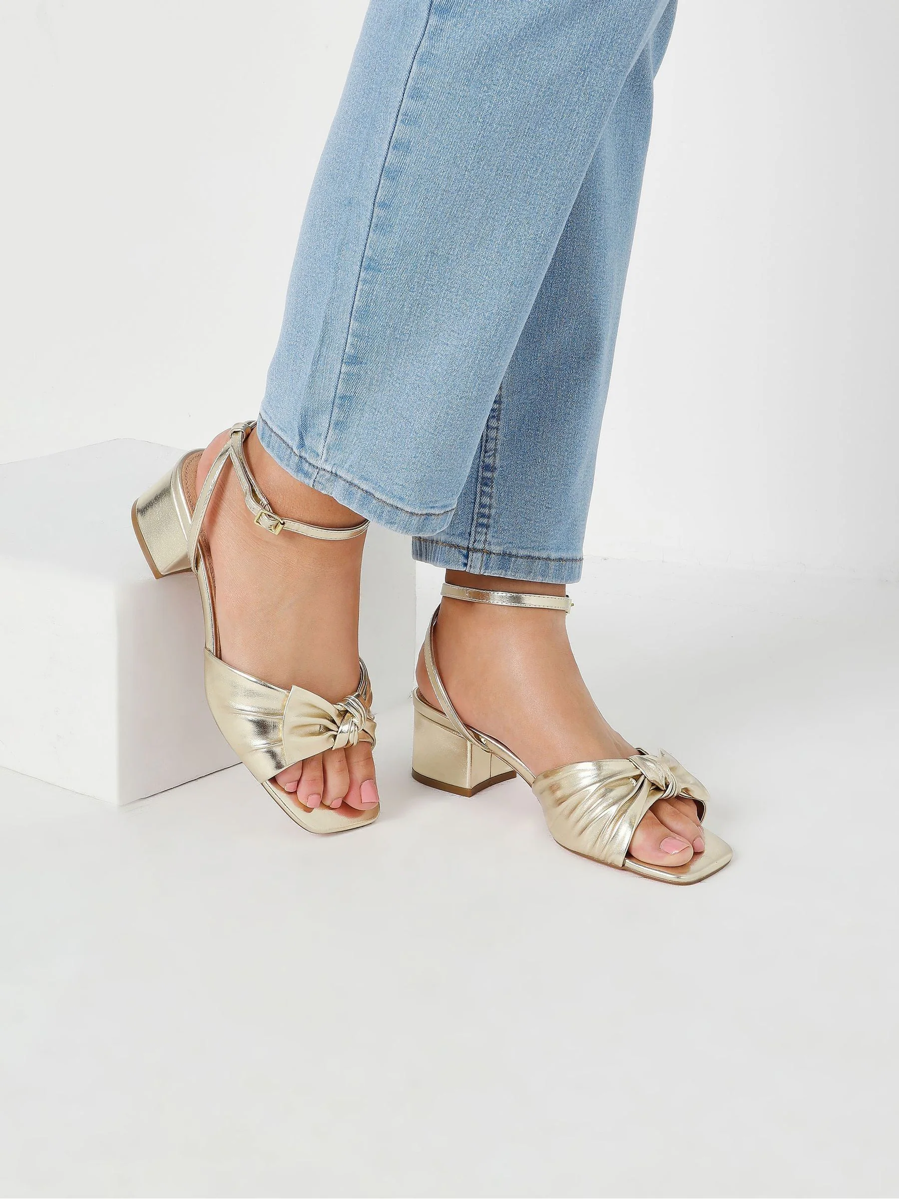 Yours Curve Wide Fit Mid Block Bow Sandals