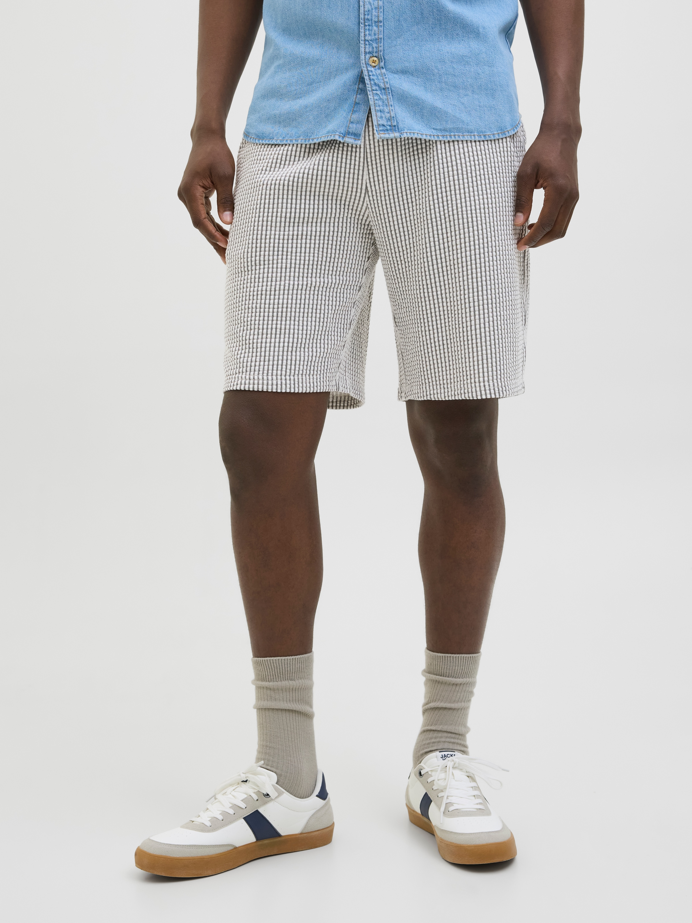 Jack & Jones 3/4-Sweathose »JPSTJAIDEN MAY JOGGER SHORTS MID SN«