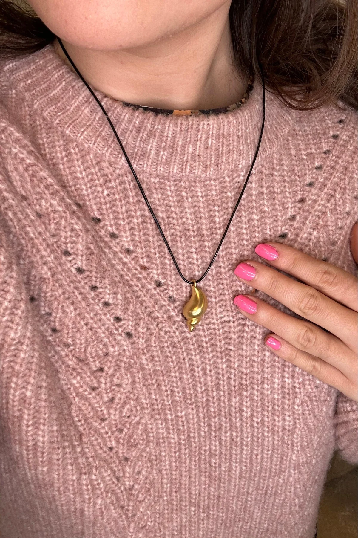 Mellow Moon Shell Necklace forguldet