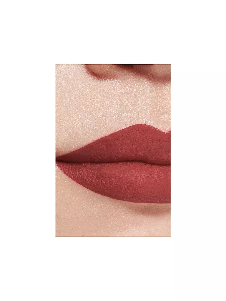 CHANEL DER INTENSIVE MATTE FLUID-LIPPENSTIFT MIT ULTRA-LANGEM HALT 6ML dunkelrot