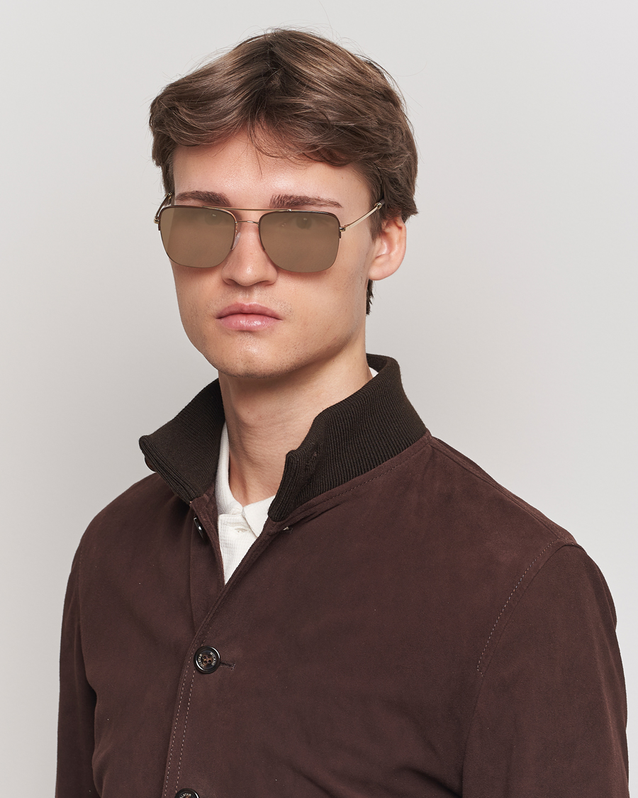 Oliver Peoples R-2 Sunglasses Umber/Gold